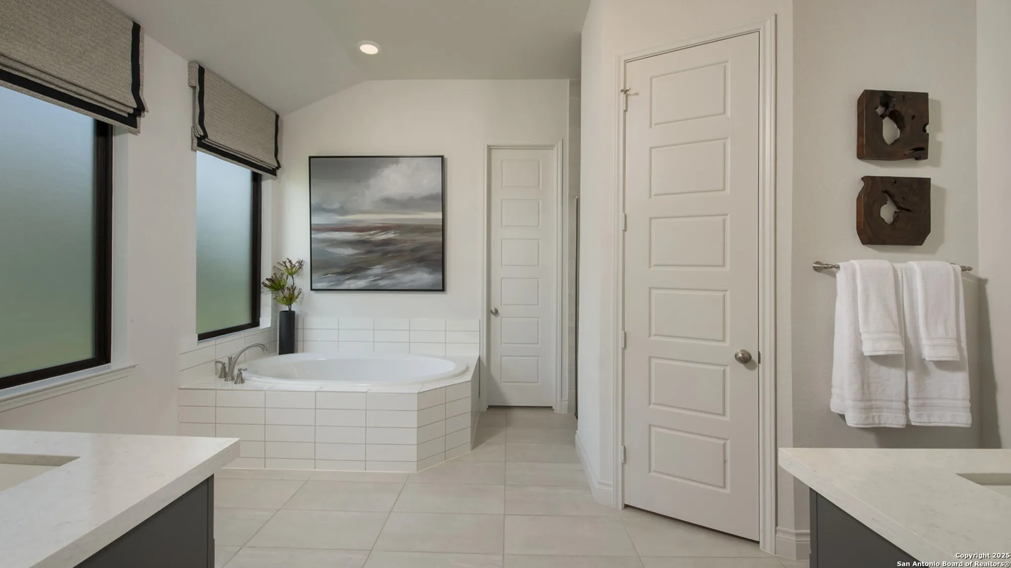 Property Slideshow image 10 of 46 | 1908 bighorn trl, New Braunfels, TX, 78132