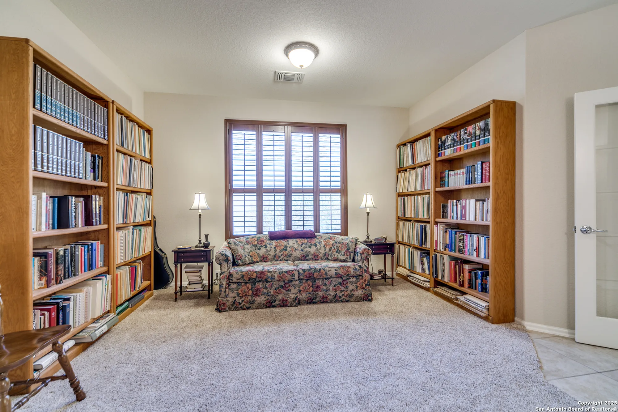 Property Slideshow image 8 of 33 | 12527 cascade hls, San Antonio, TX, 78253