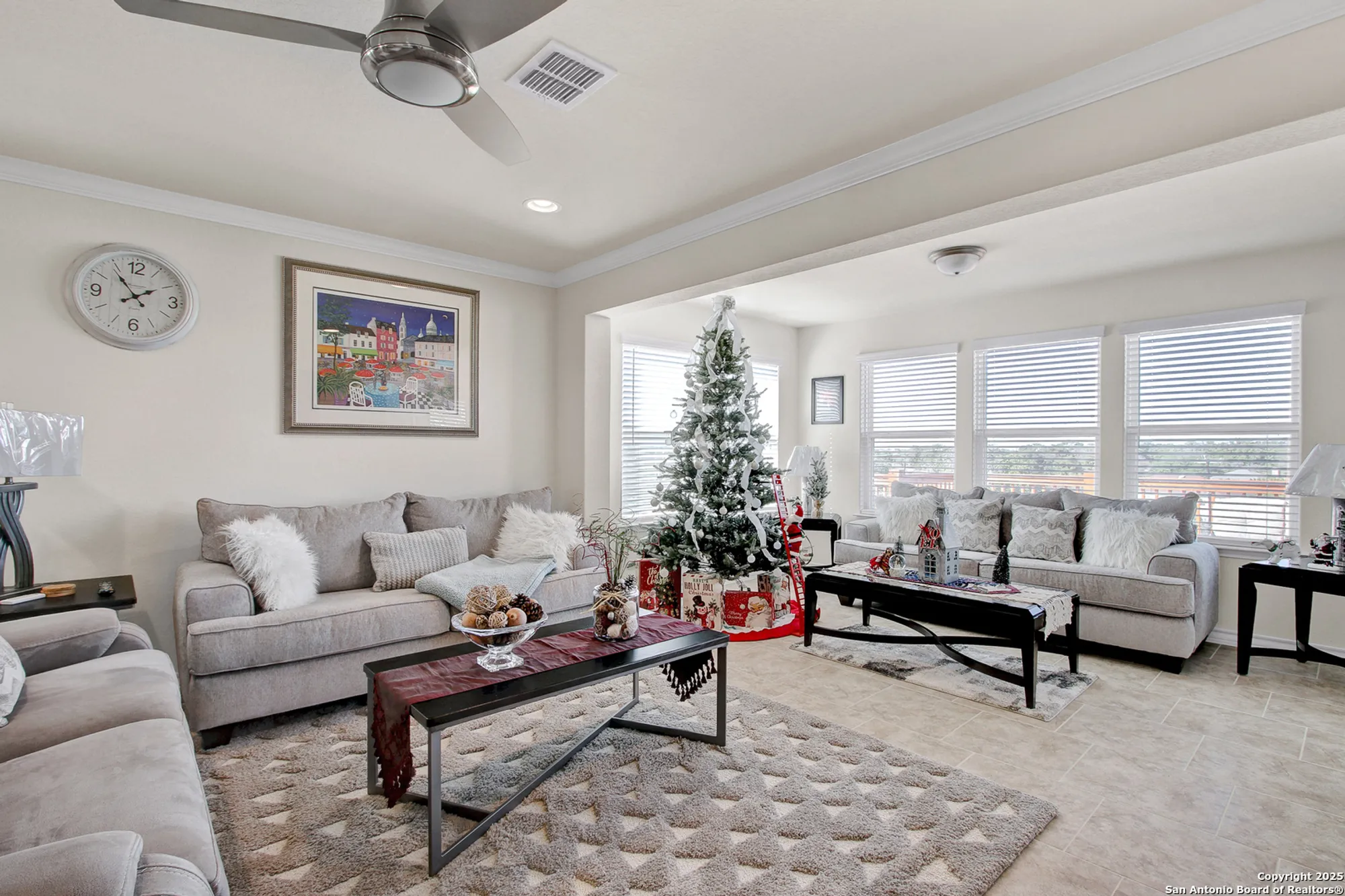 Property Slideshow image 9 of 34 | 13227 cache crk, San Antonio, TX, 78253