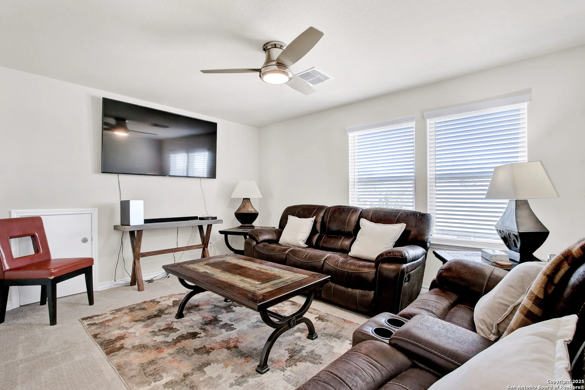 Property Slideshow image 17 of 34 | 13227 cache crk, San Antonio, TX, 78253