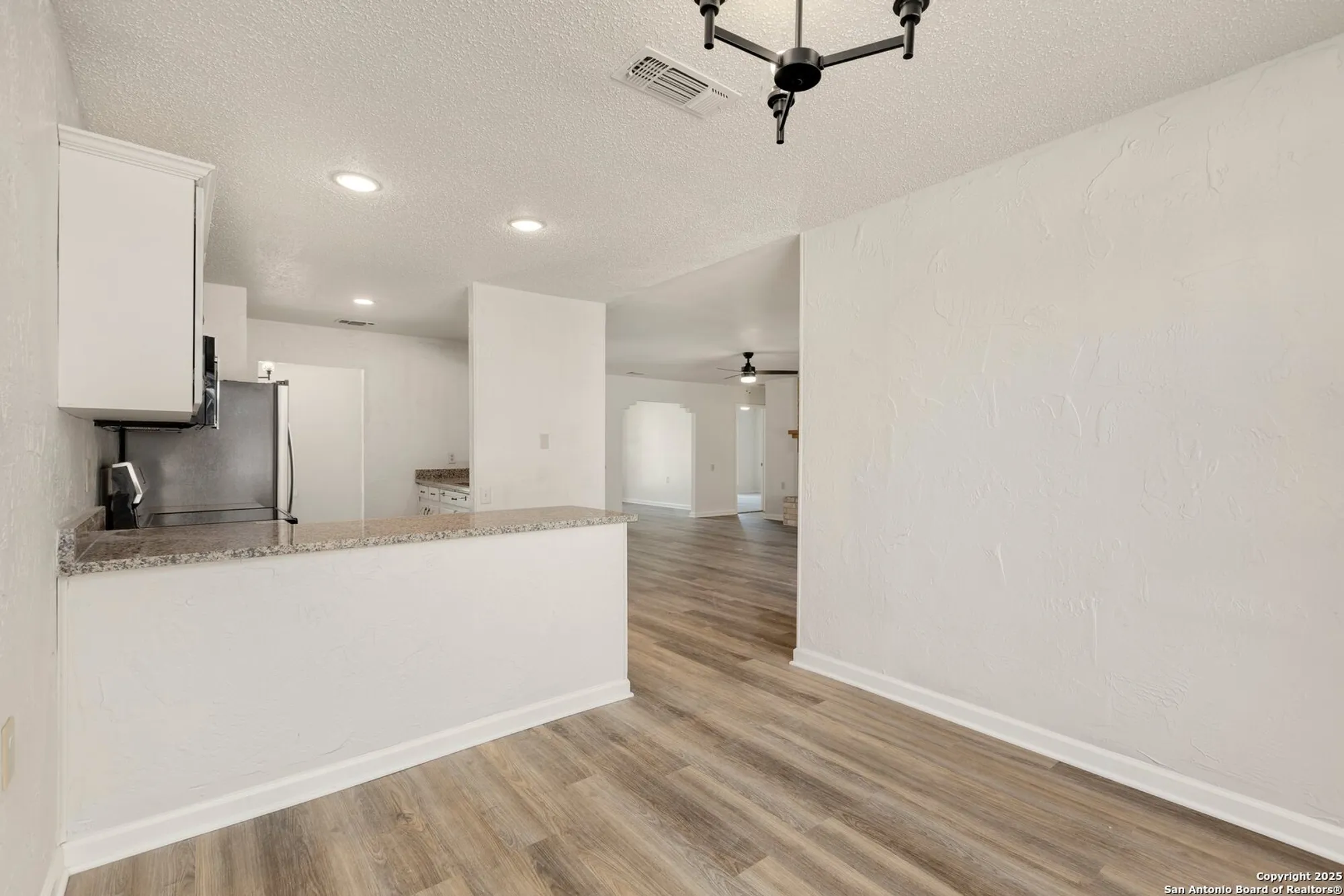 Property Slideshow image 18 of 42 | 3904 pecan ct, Schertz, TX, 78108