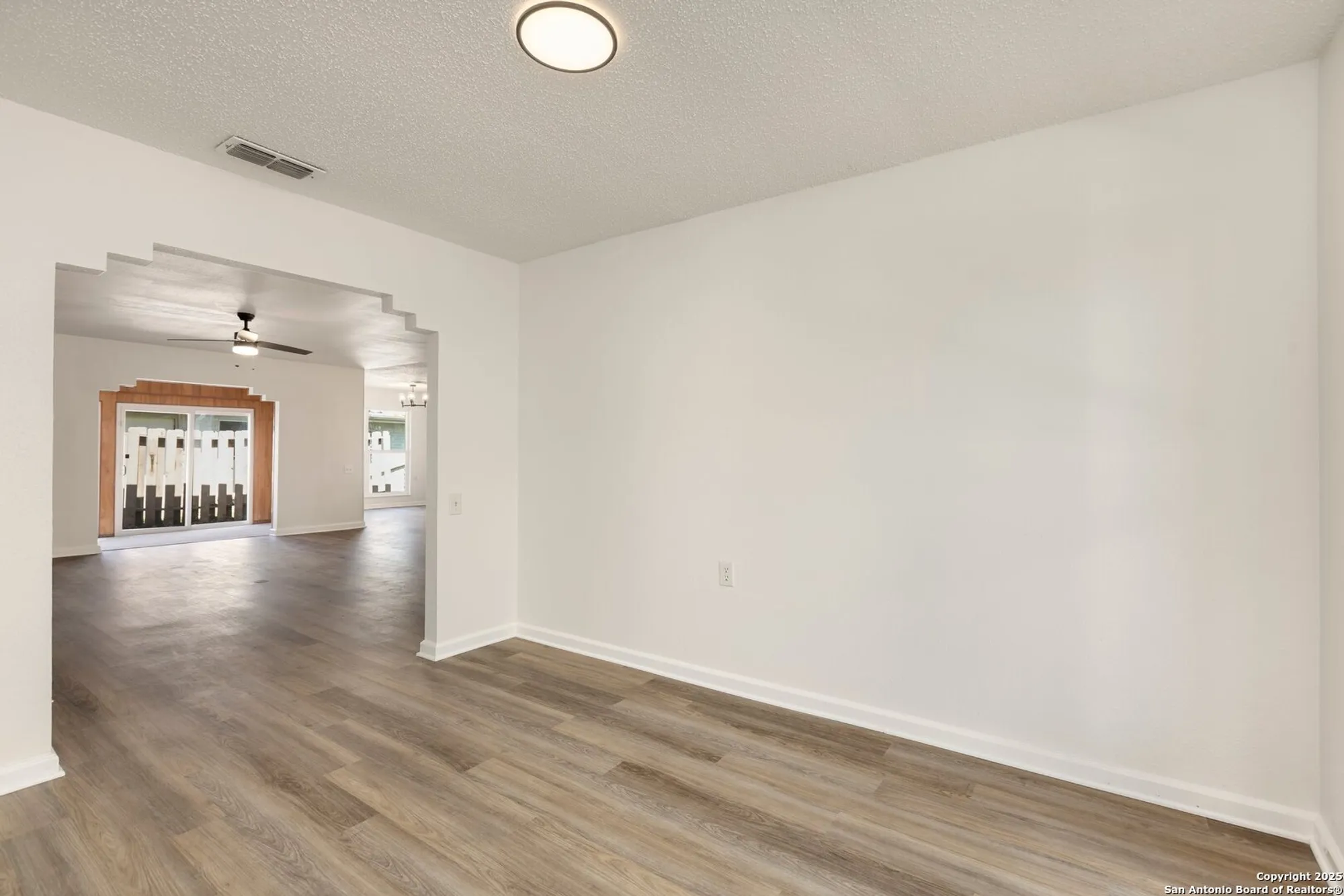 Property Slideshow image 20 of 42 | 3904 pecan ct, Schertz, TX, 78108