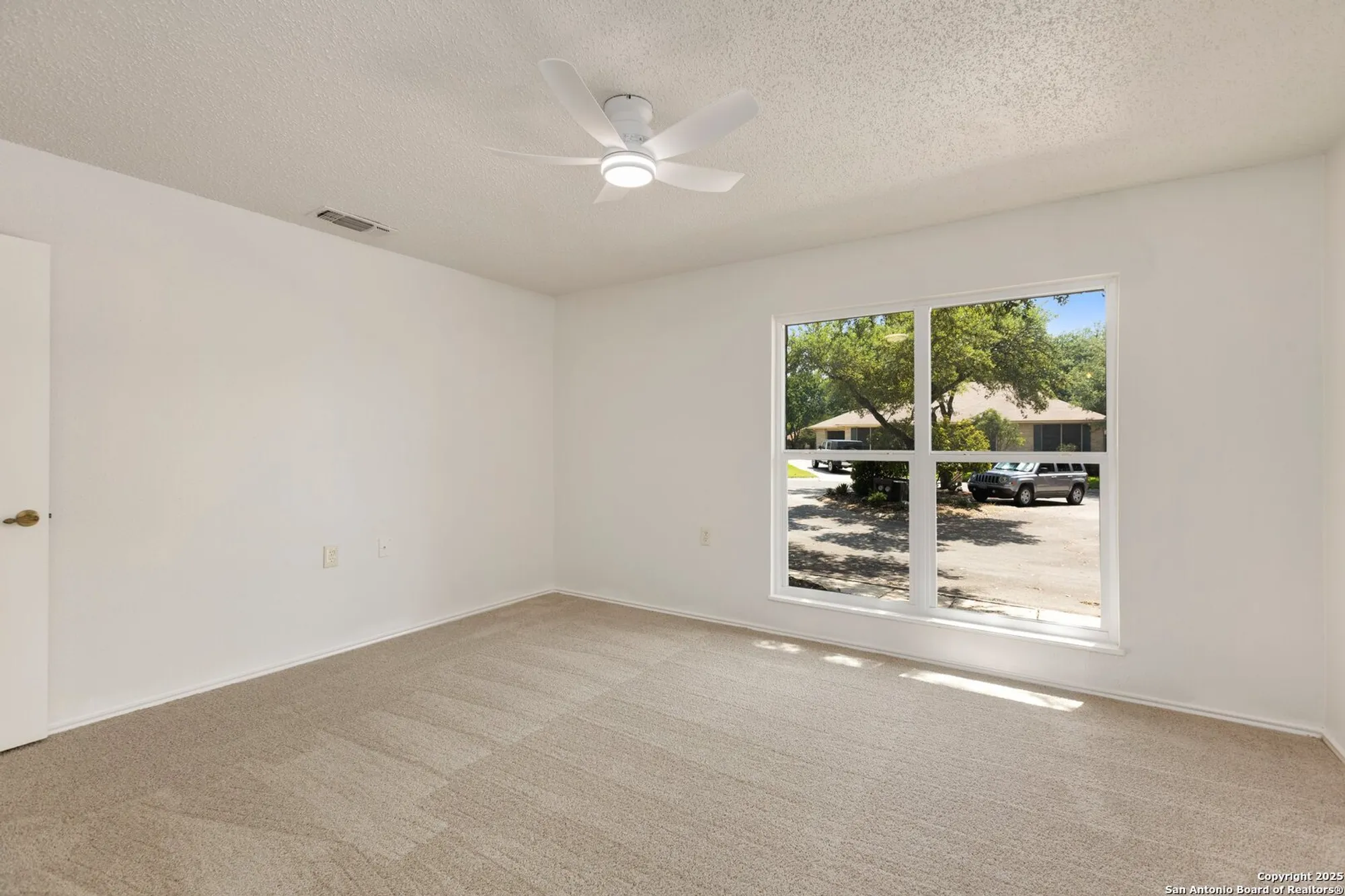 Property Slideshow image 25 of 42 | 3904 pecan ct, Schertz, TX, 78108