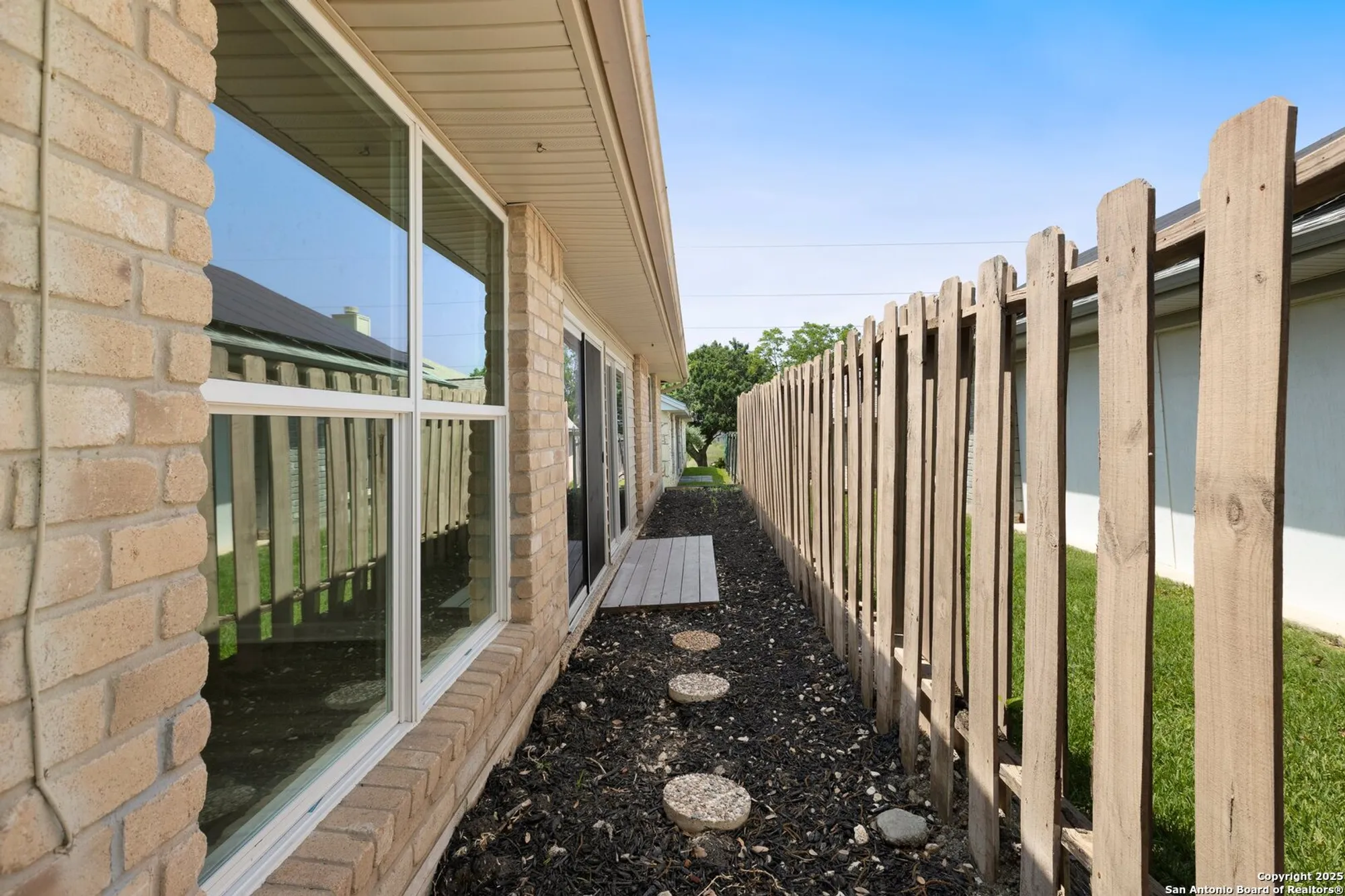 Property Slideshow image 40 of 42 | 3904 pecan ct, Schertz, TX, 78108