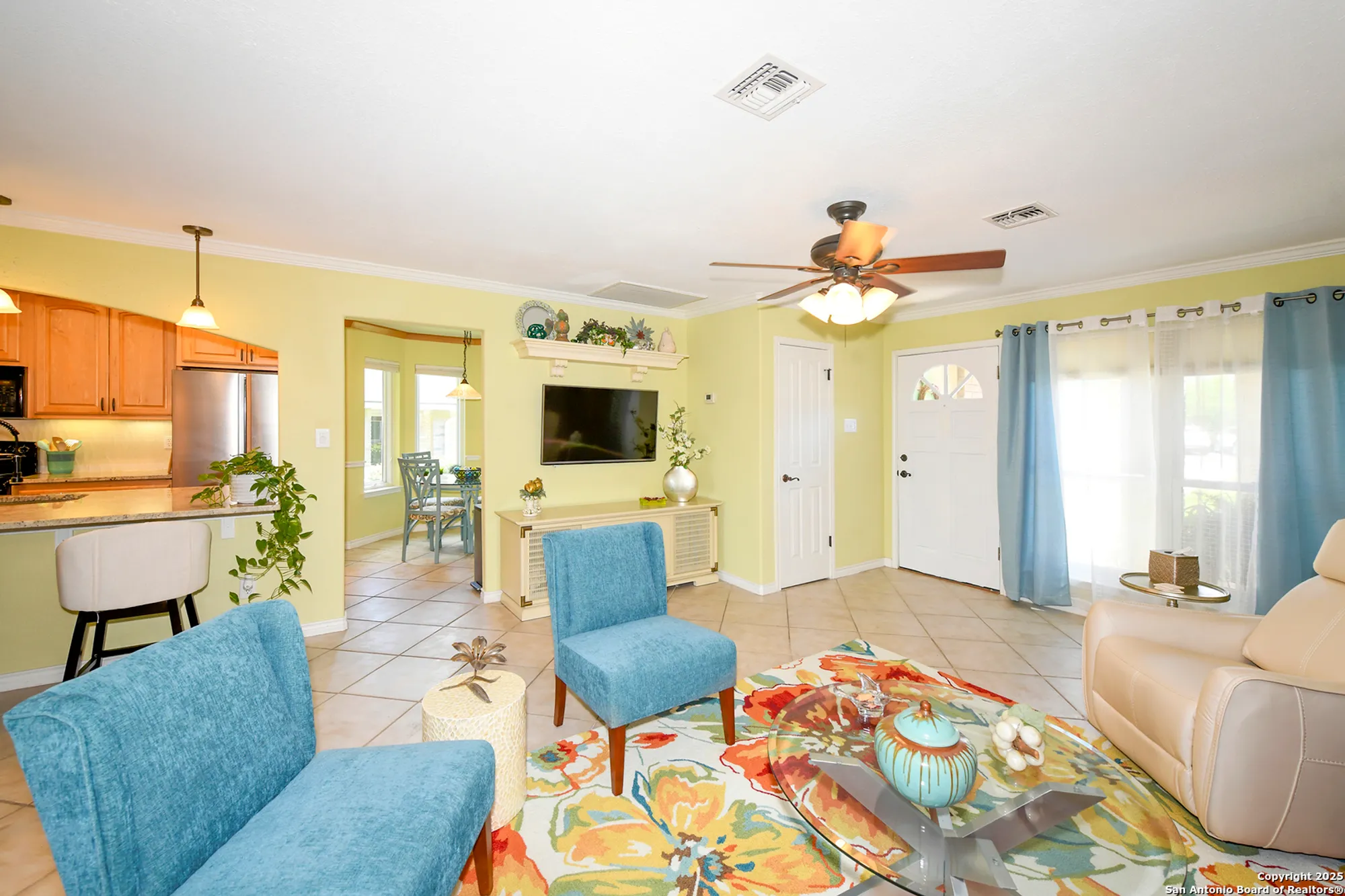 Property Slideshow image 5 of 27 | 3825 overlook dr, Schertz, TX, 78108