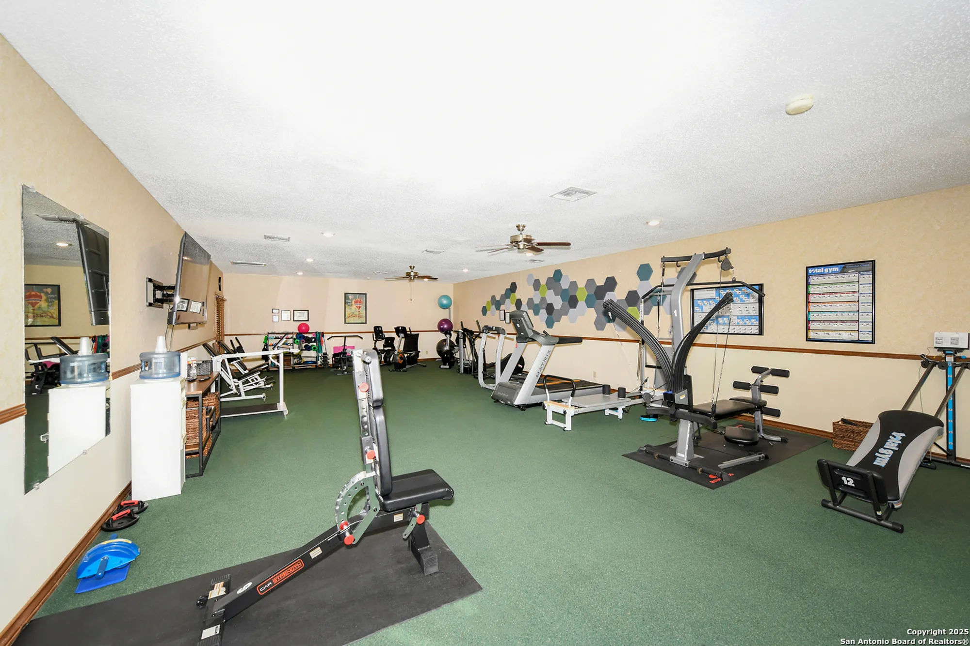 Property Slideshow image 26 of 27 | 3825 overlook dr, Schertz, TX, 78108