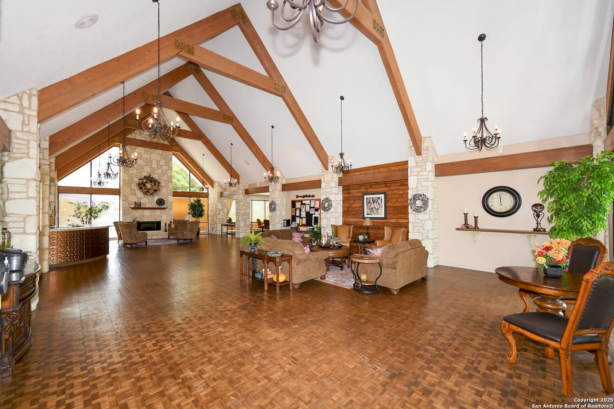 Property Slideshow image 20 of 27 | 3825 overlook dr, Schertz, TX, 78108