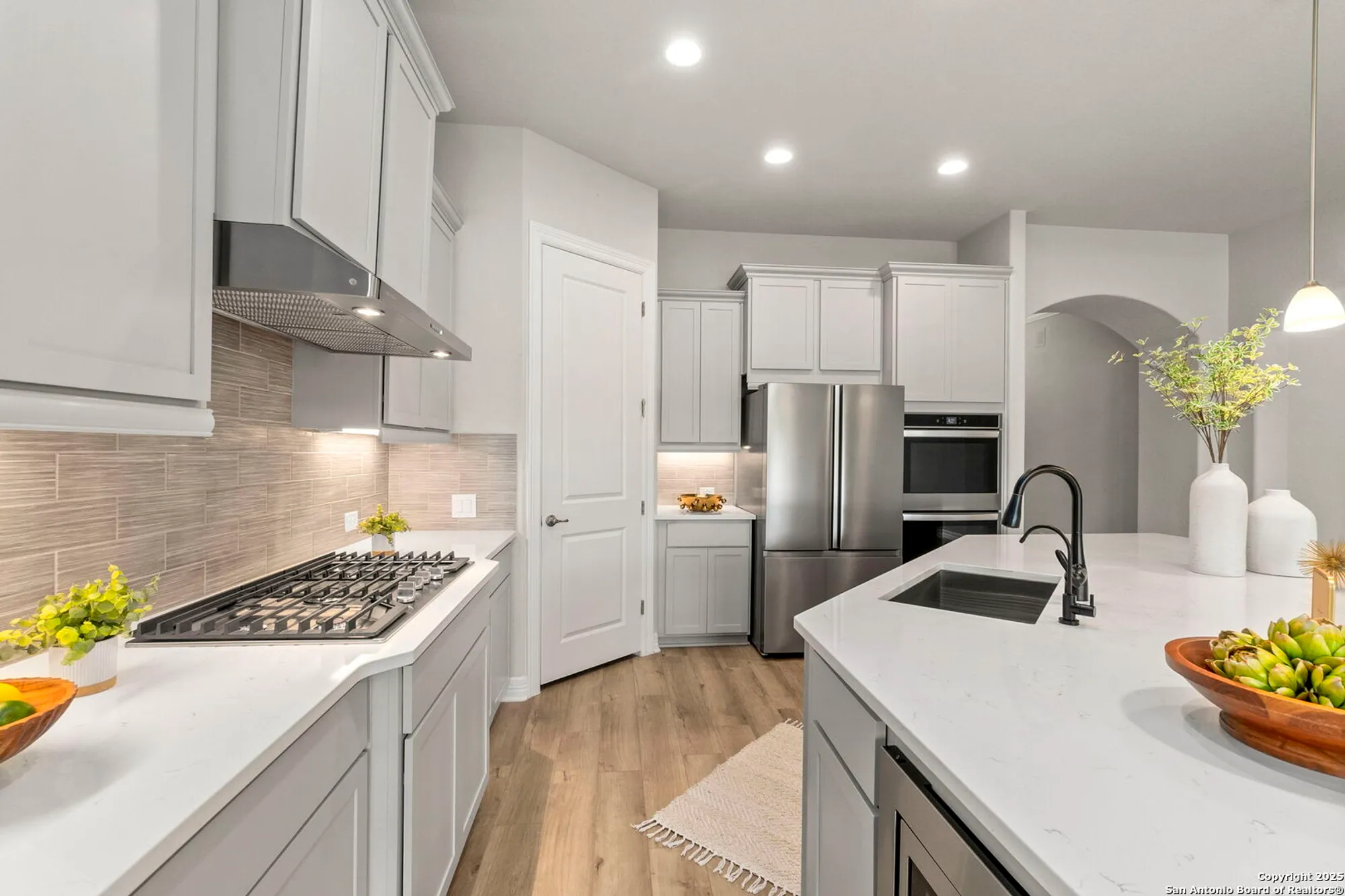 Property Slideshow image 6 of 28 | 28319 frank ter, San Antonio, TX, 78260