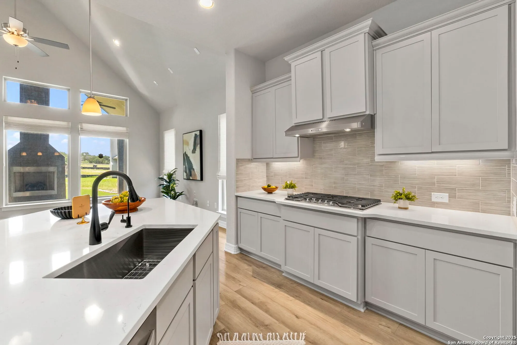 Property Slideshow image 5 of 28 | 28319 frank ter, San Antonio, TX, 78260