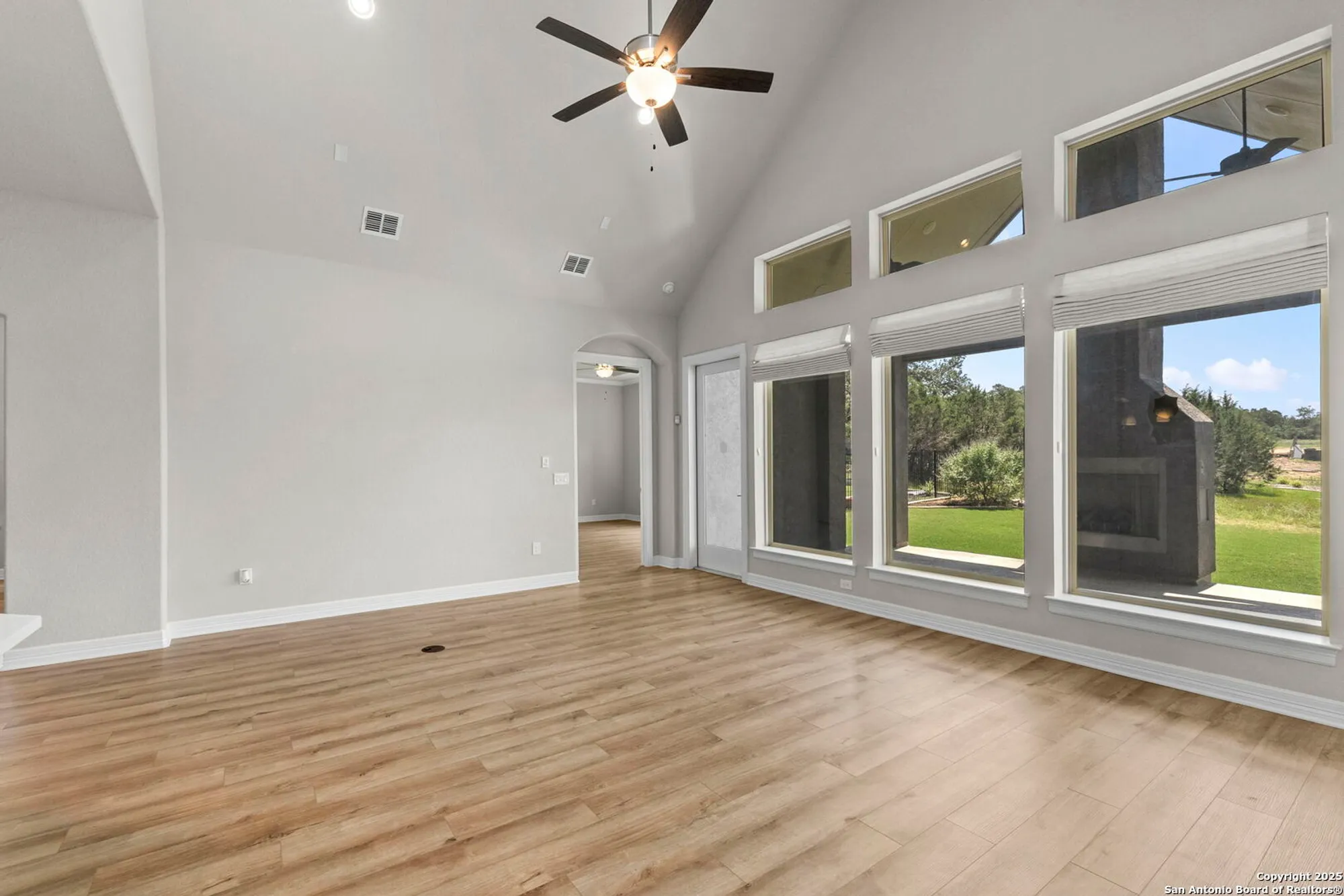 Property Slideshow image 12 of 28 | 28319 frank ter, San Antonio, TX, 78260