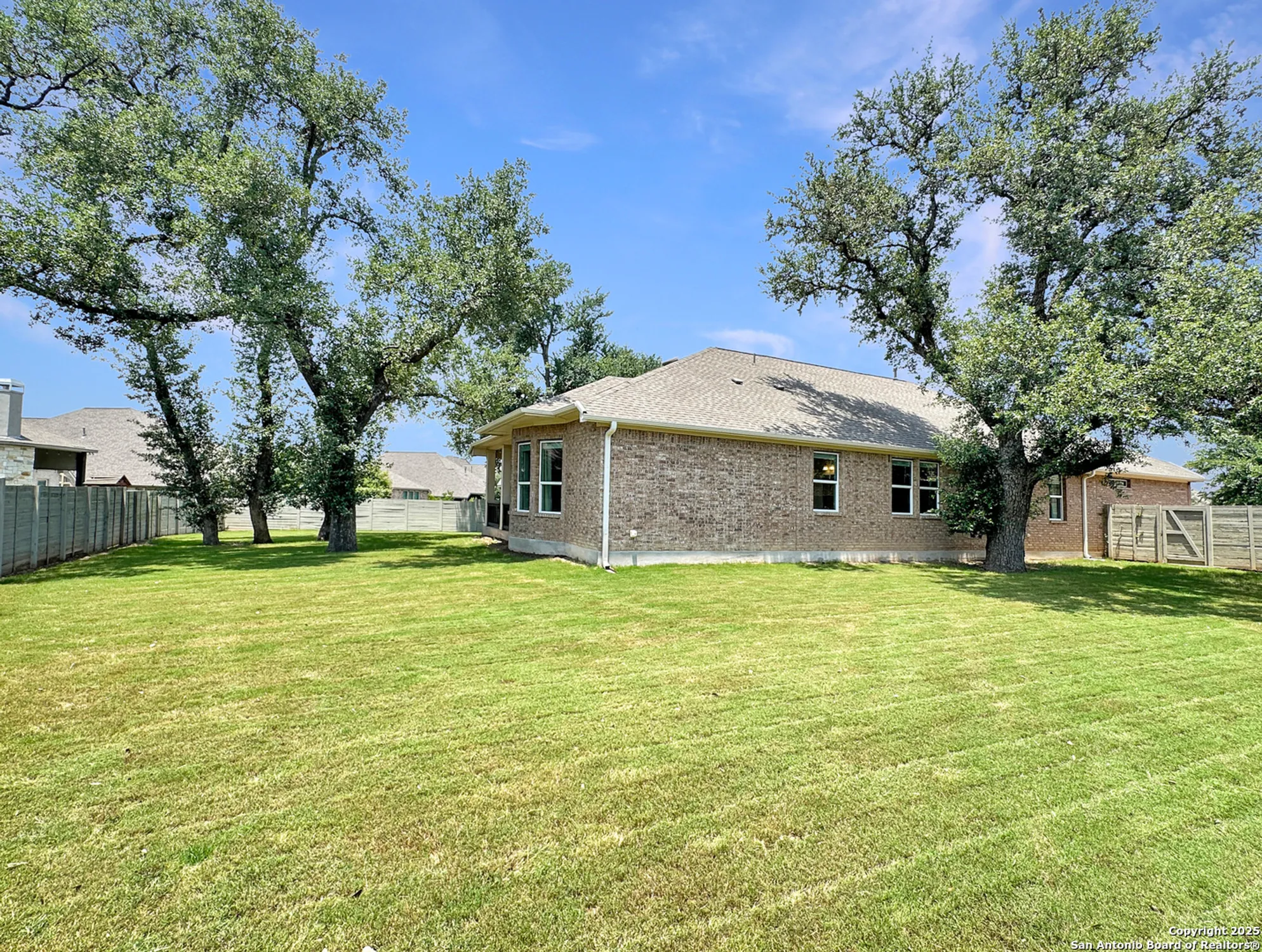 Property Slideshow image 38 of 40 | 1179 barberry way, New Braunfels, TX, 78132