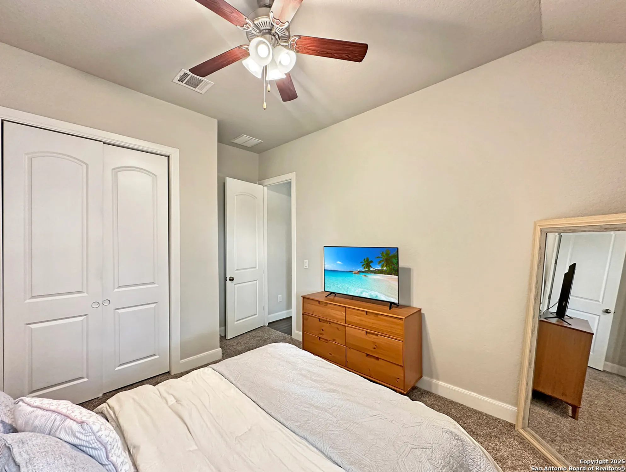 Property Slideshow image 27 of 40 | 1179 barberry way, New Braunfels, TX, 78132