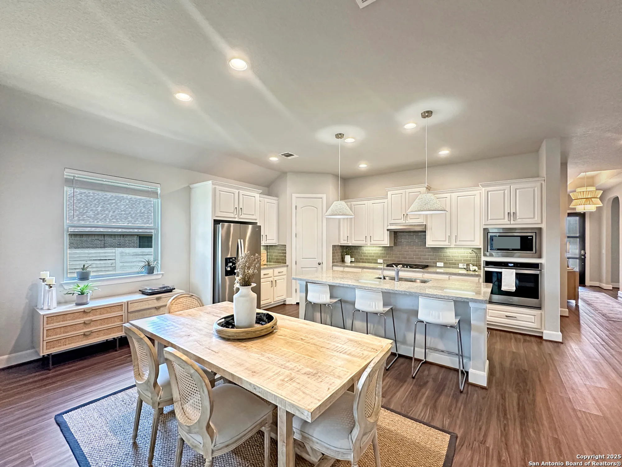 Property Slideshow image 1 of 40 | 1179 barberry way, New Braunfels, TX, 78132