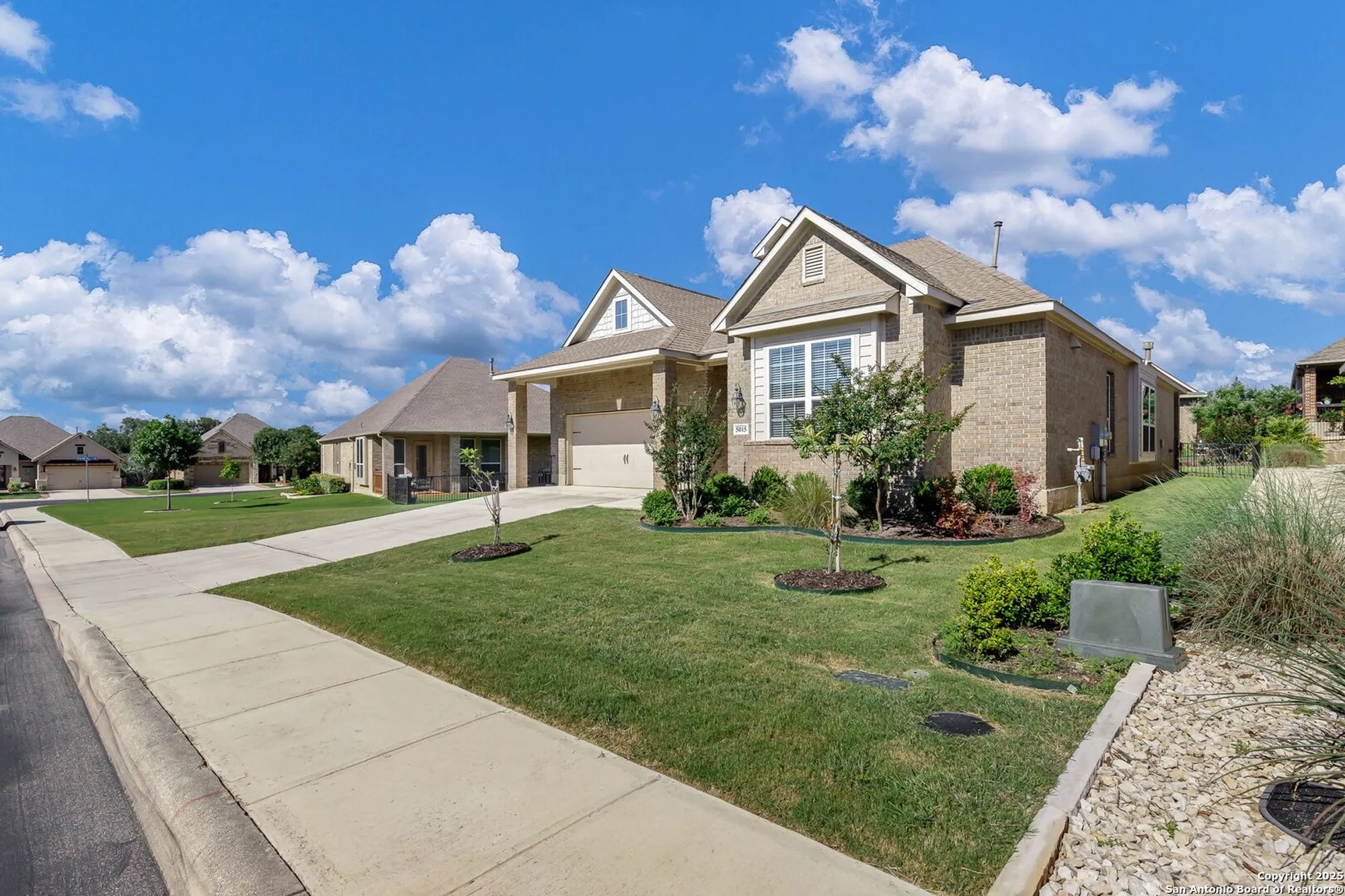 Property Slideshow image 3 of 47 | 5015 country nest, San Antonio, TX, 78253