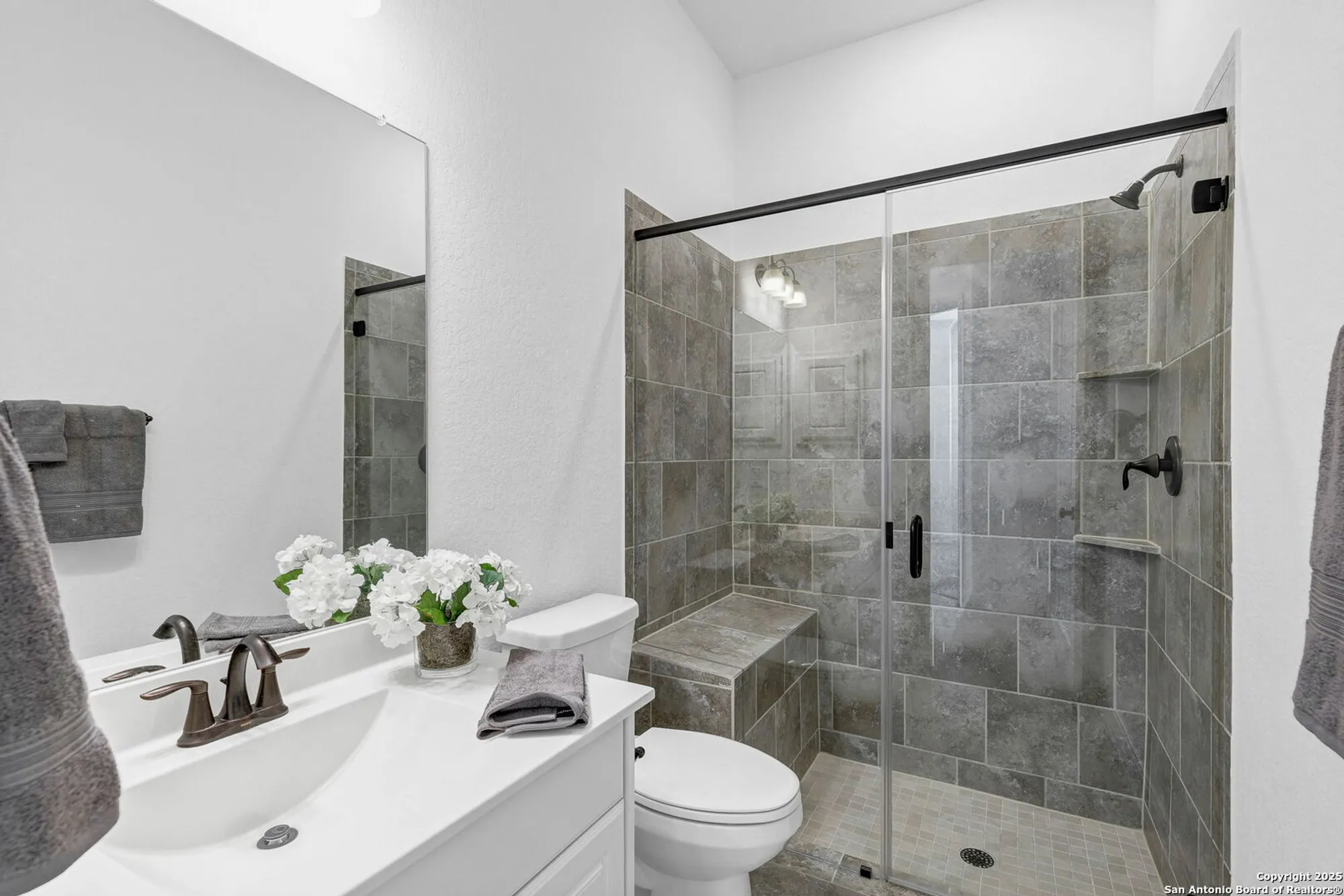 Property Slideshow image 9 of 47 | 5015 country nest, San Antonio, TX, 78253