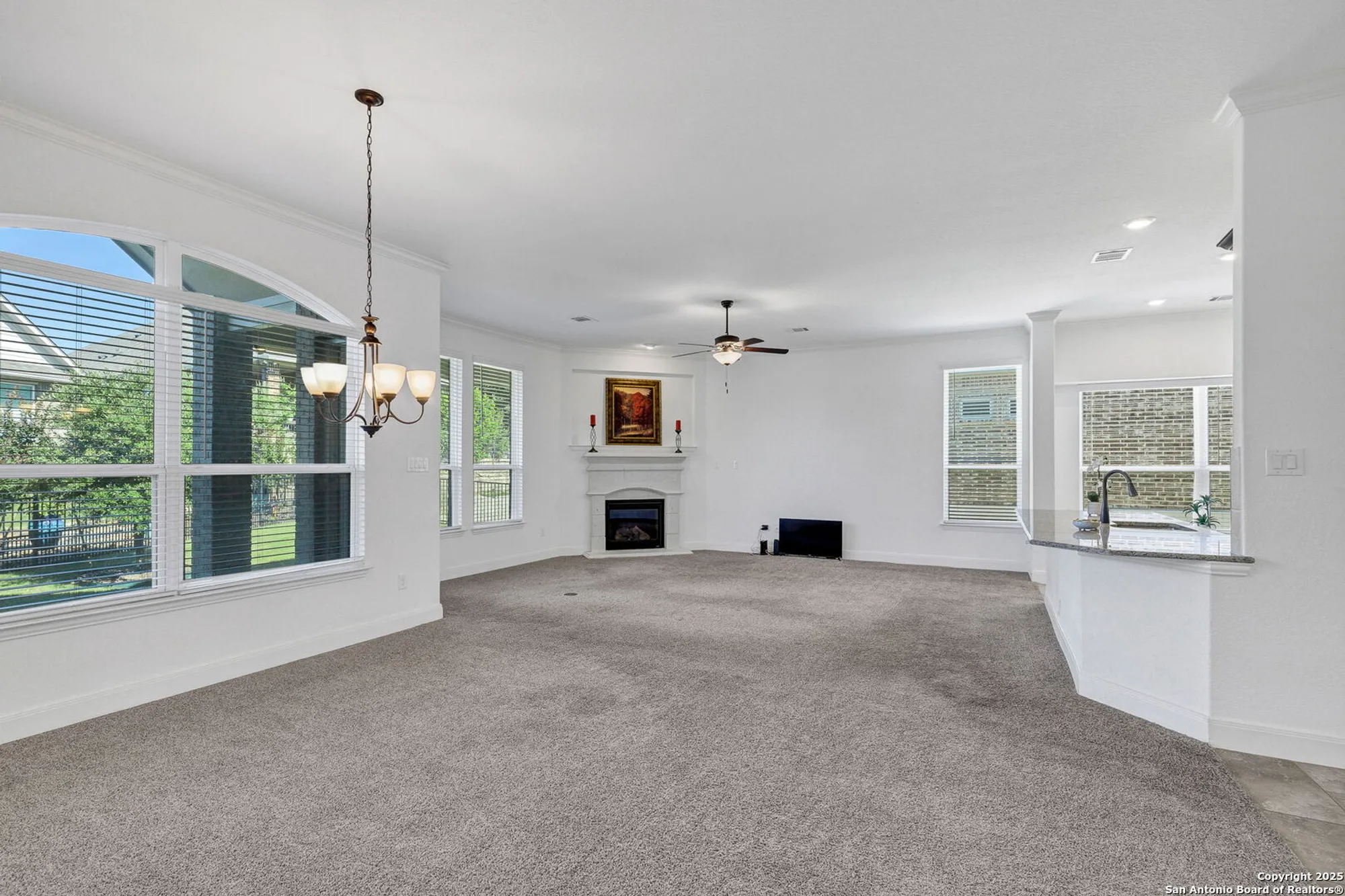 Property Slideshow image 14 of 47 | 5015 country nest, San Antonio, TX, 78253