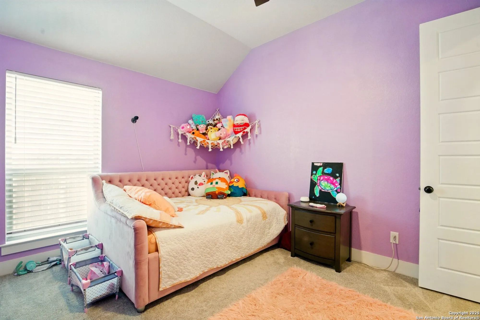 Property Slideshow image 24 of 45 | 1911 peres st, New Braunfels, TX, 78132