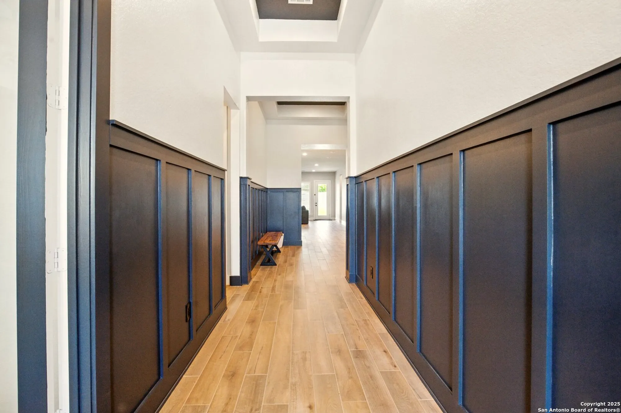 Property Slideshow image 6 of 45 | 1911 peres st, New Braunfels, TX, 78132