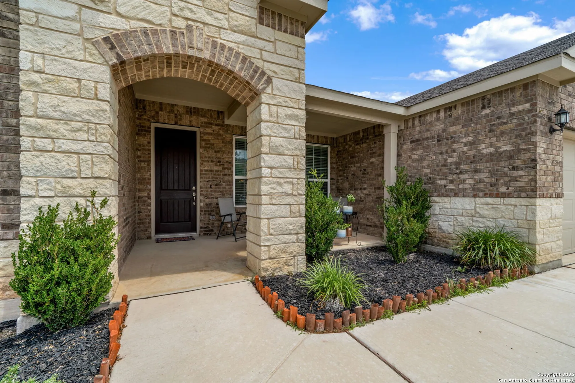 Property Slideshow image 7 of 50 | 4223 fiesta way, San Antonio, TX, 78253