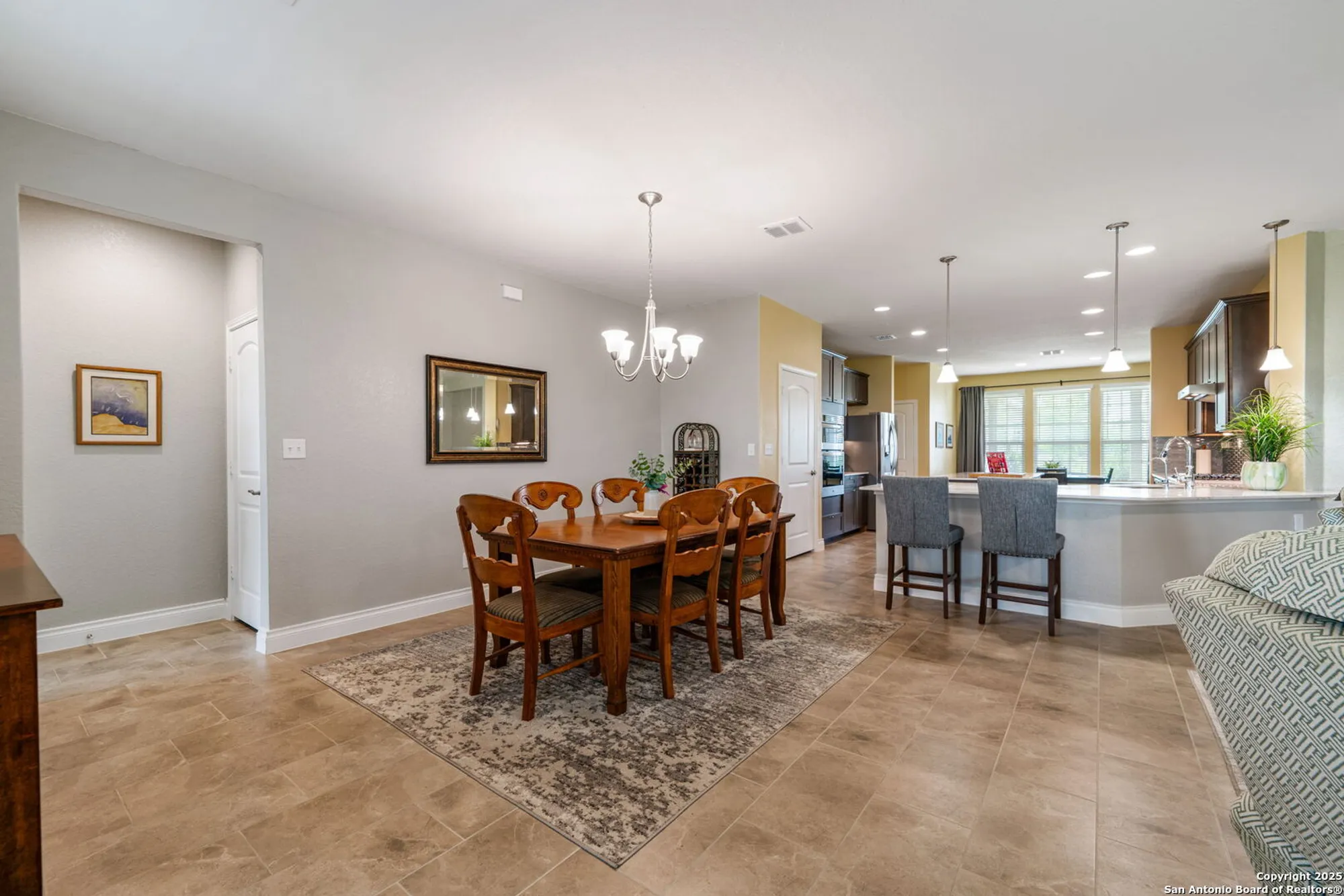 Property Slideshow image 22 of 50 | 4223 fiesta way, San Antonio, TX, 78253