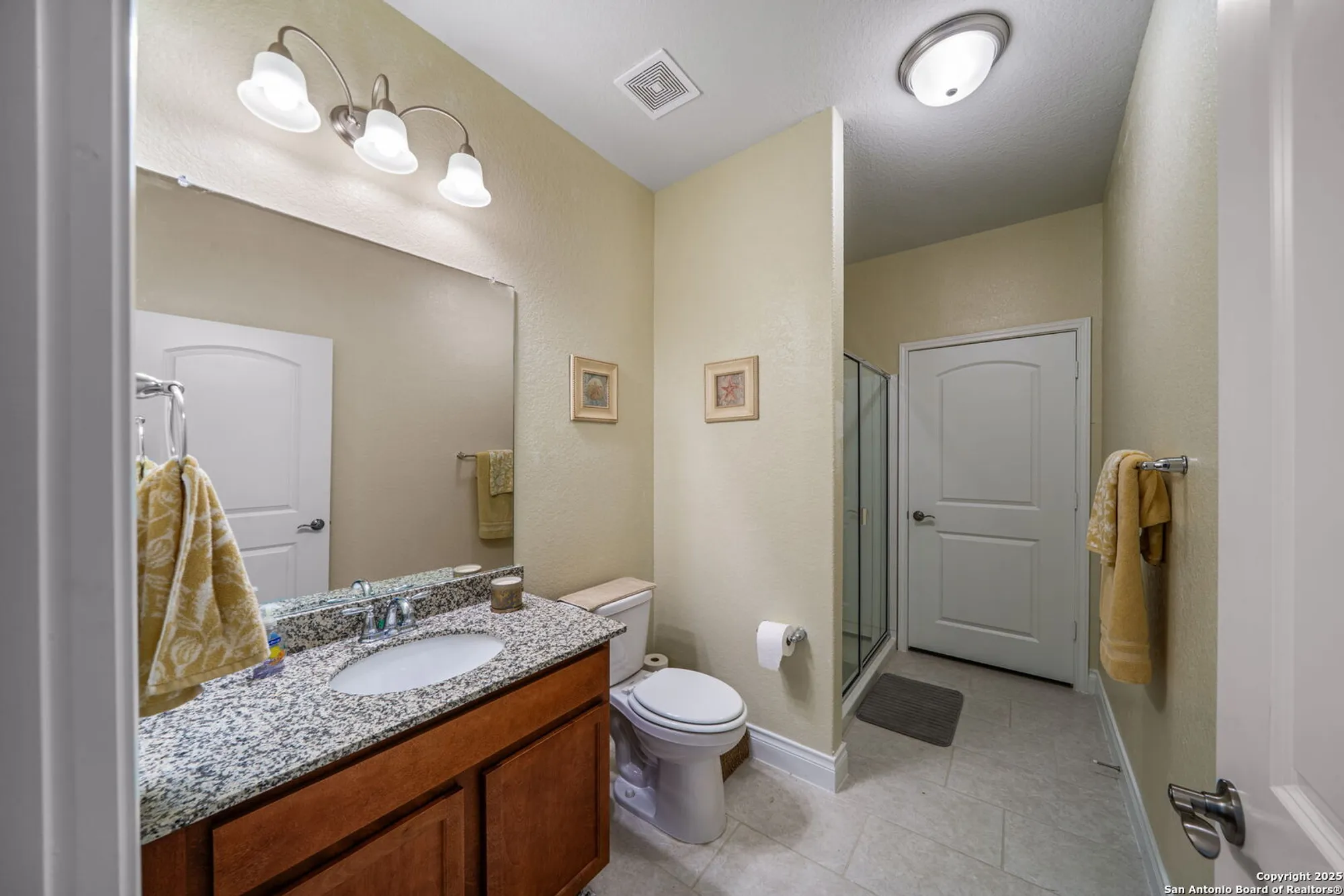 Property Slideshow image 29 of 50 | 4223 fiesta way, San Antonio, TX, 78253