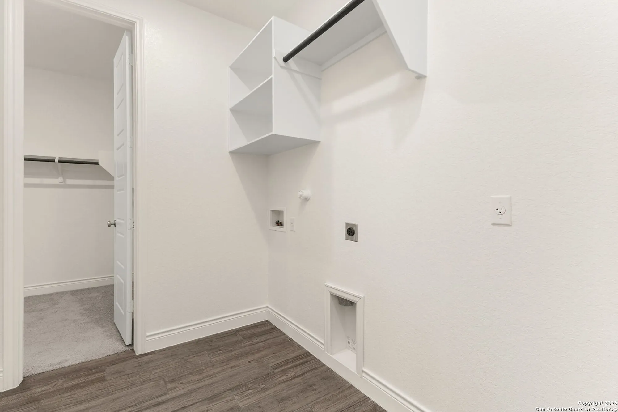 Property Slideshow image 22 of 24 | 636 vireos st, New Braunfels, TX, 78132