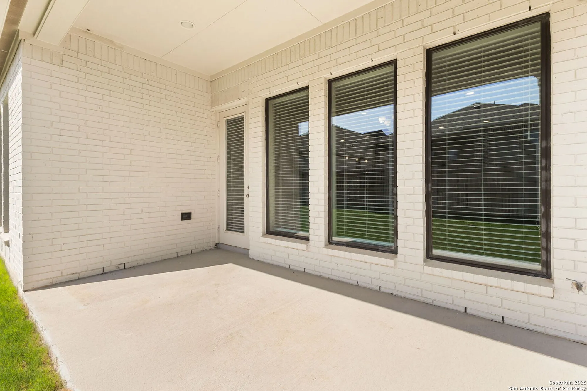 Property Slideshow image 23 of 24 | 636 vireos st, New Braunfels, TX, 78132