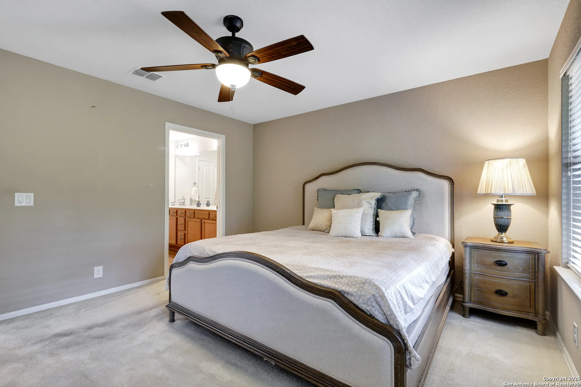 Property Slideshow image 18 of 31 | 4822 sandhill crane, San Antonio, TX, 78253