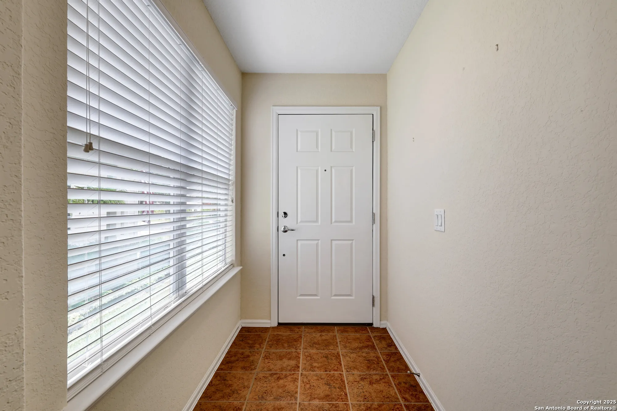 Property Slideshow image 7 of 31 | 4822 sandhill crane, San Antonio, TX, 78253