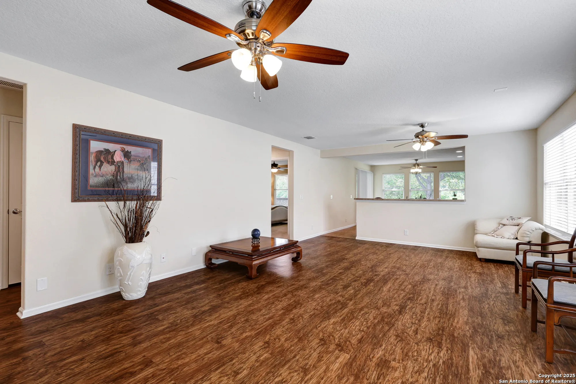 Property Slideshow image 8 of 31 | 4822 sandhill crane, San Antonio, TX, 78253