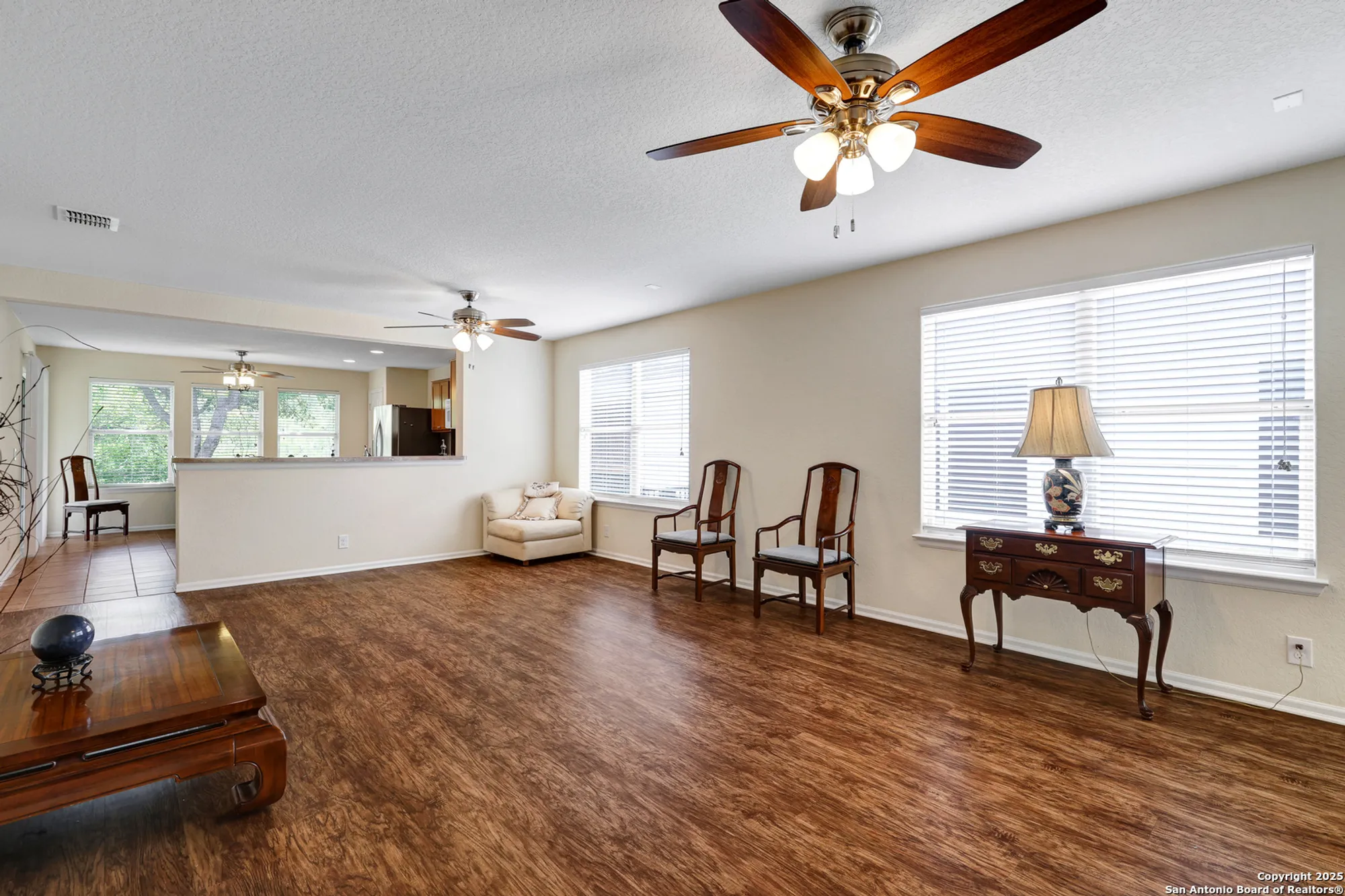 Property Slideshow image 10 of 31 | 4822 sandhill crane, San Antonio, TX, 78253