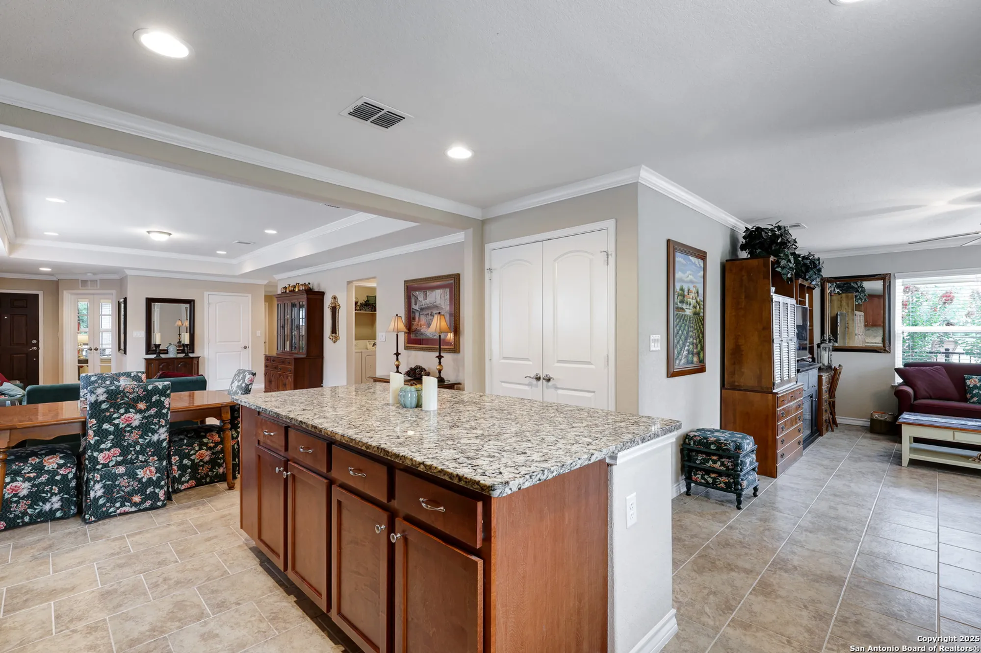 Property Slideshow image 16 of 34 | 3534 grant rpds, San Antonio, TX, 78253