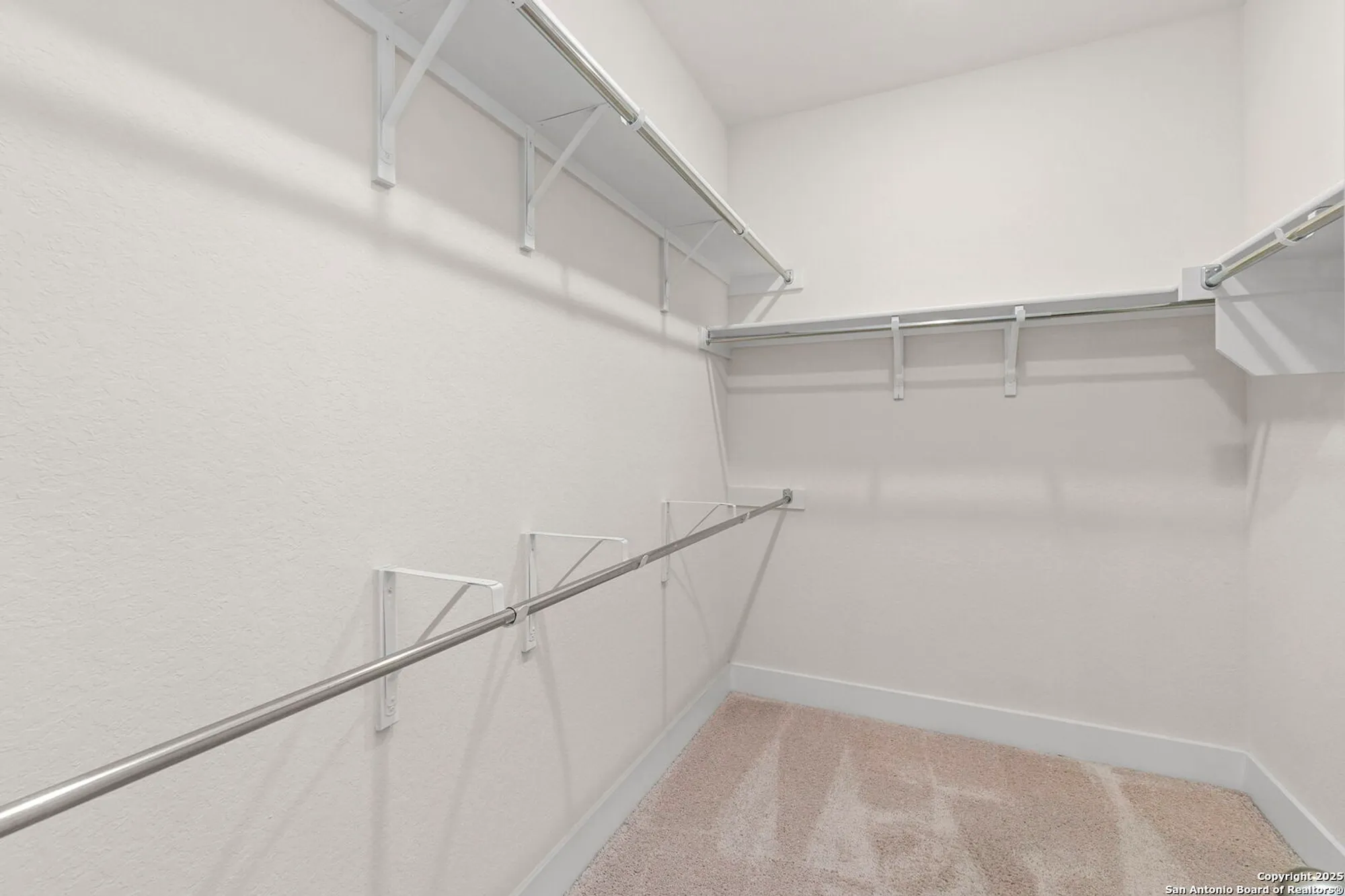 Property Slideshow image 20 of 31 | 1845 nettletree rd, New Braunfels, TX, 78132