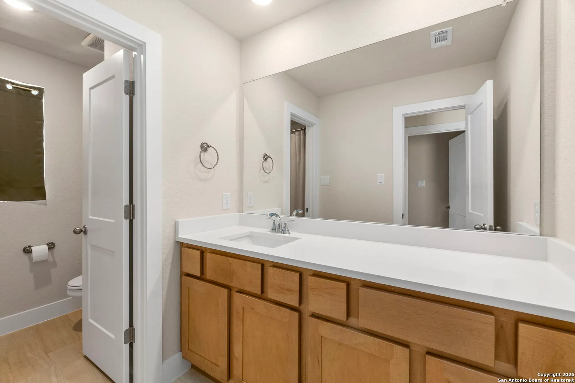 Property Slideshow image 24 of 31 | 1845 nettletree rd, New Braunfels, TX, 78132