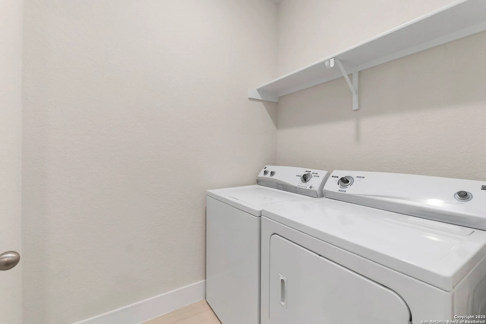 Property Slideshow image 16 of 31 | 1845 nettletree rd, New Braunfels, TX, 78132