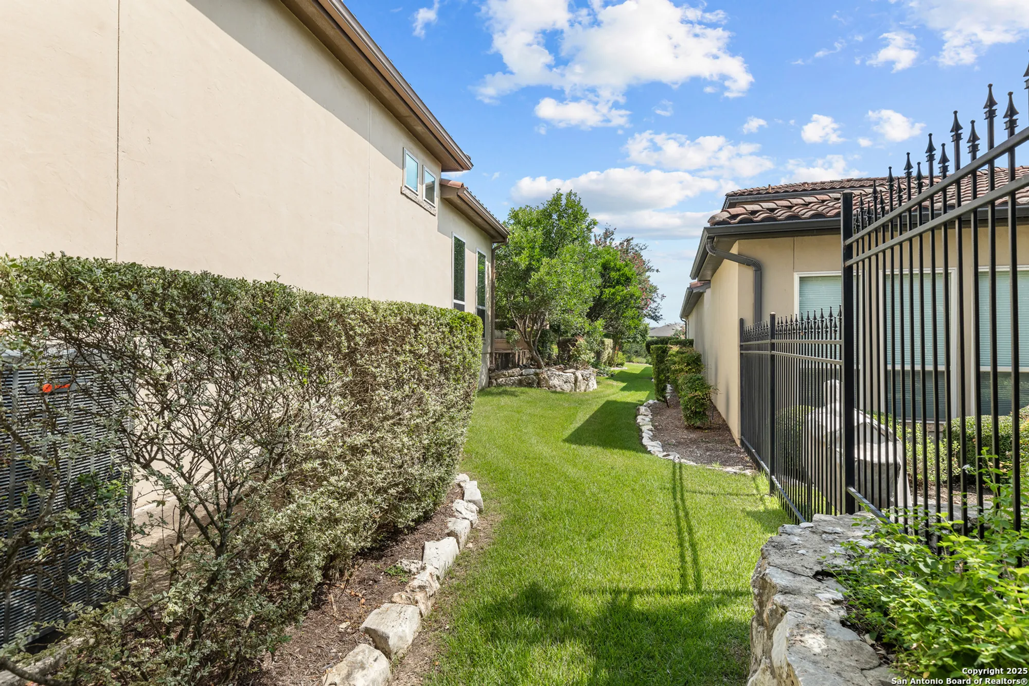 Property Slideshow image 38 of 43 | 22715 colibries, San Antonio, TX, 78261