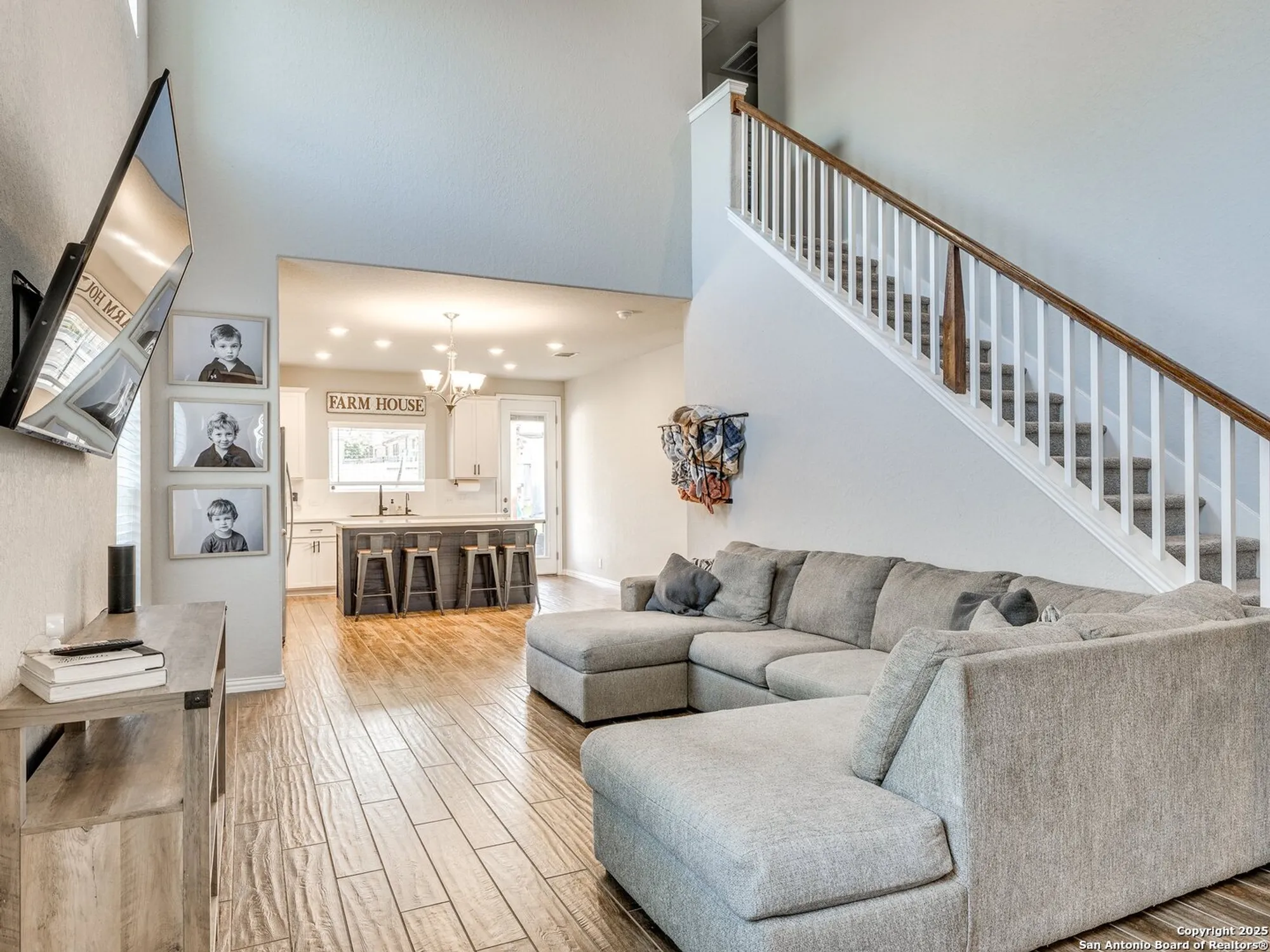 Property Slideshow image 7 of 32 | 2073 egret ave, New Braunfels, TX, 78132