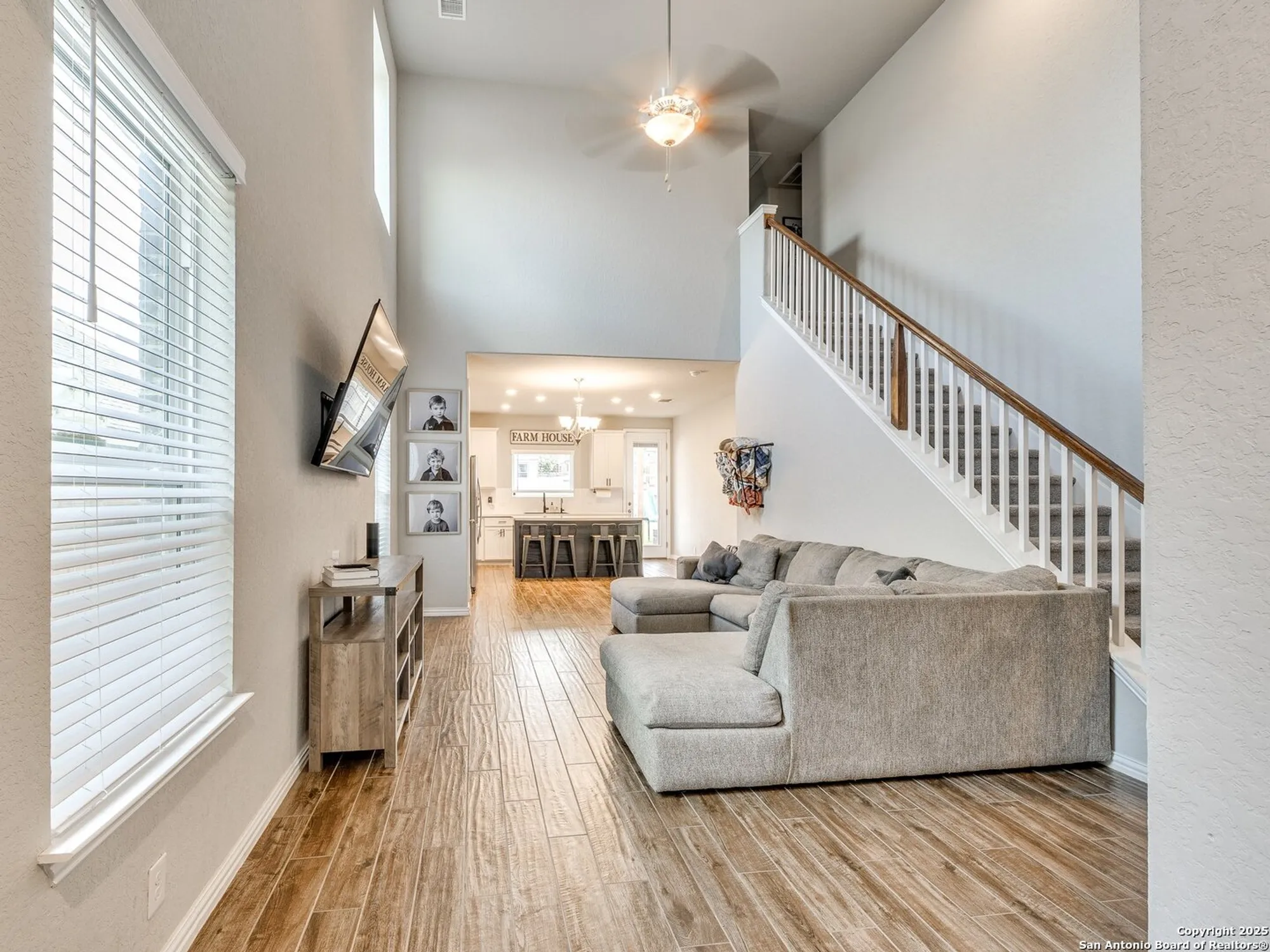 Property Slideshow image 6 of 32 | 2073 egret ave, New Braunfels, TX, 78132