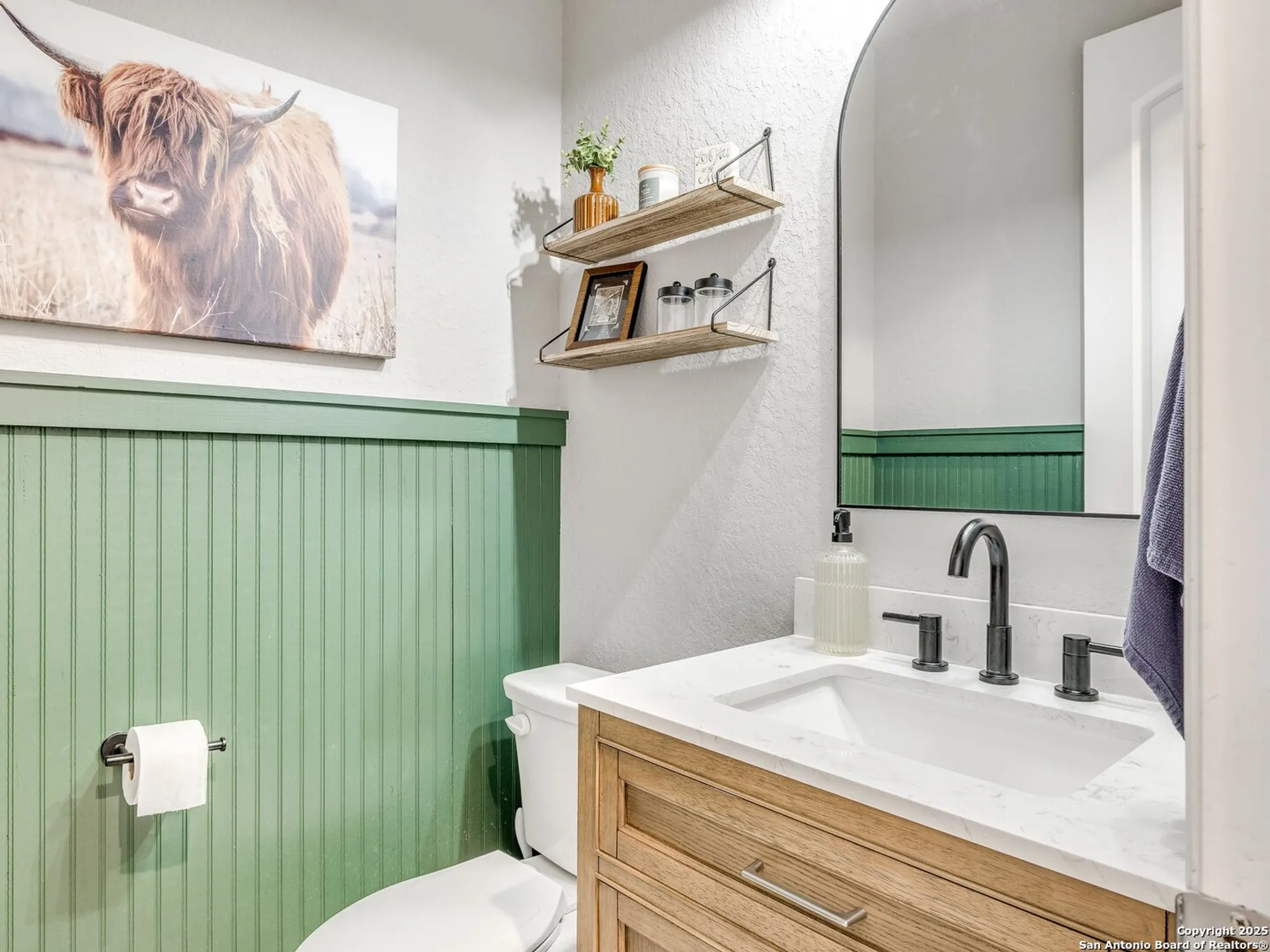 Property Slideshow image 20 of 32 | 2073 egret ave, New Braunfels, TX, 78132