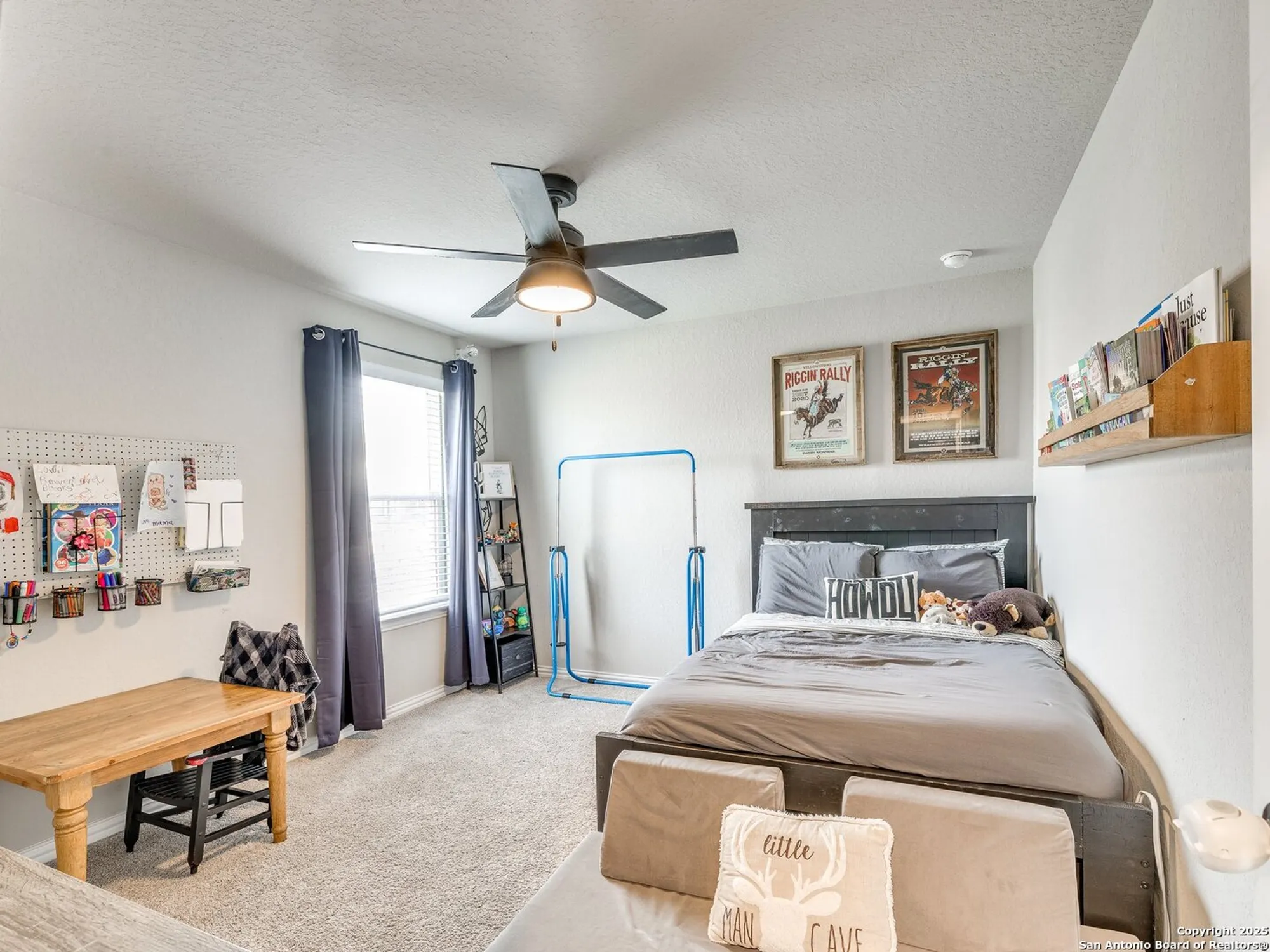 Property Slideshow image 25 of 32 | 2073 egret ave, New Braunfels, TX, 78132