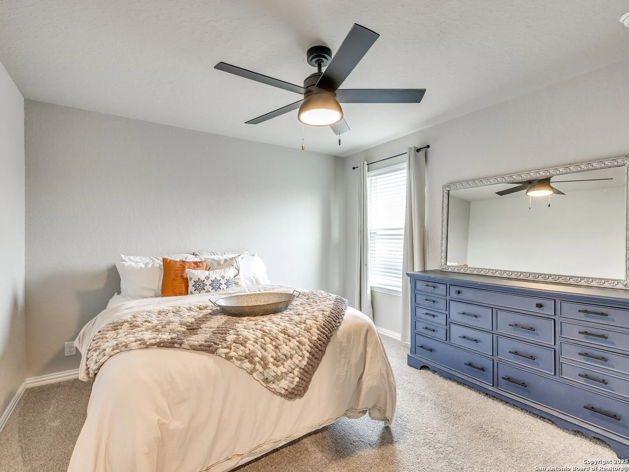 Property Slideshow image 27 of 32 | 2073 egret ave, New Braunfels, TX, 78132