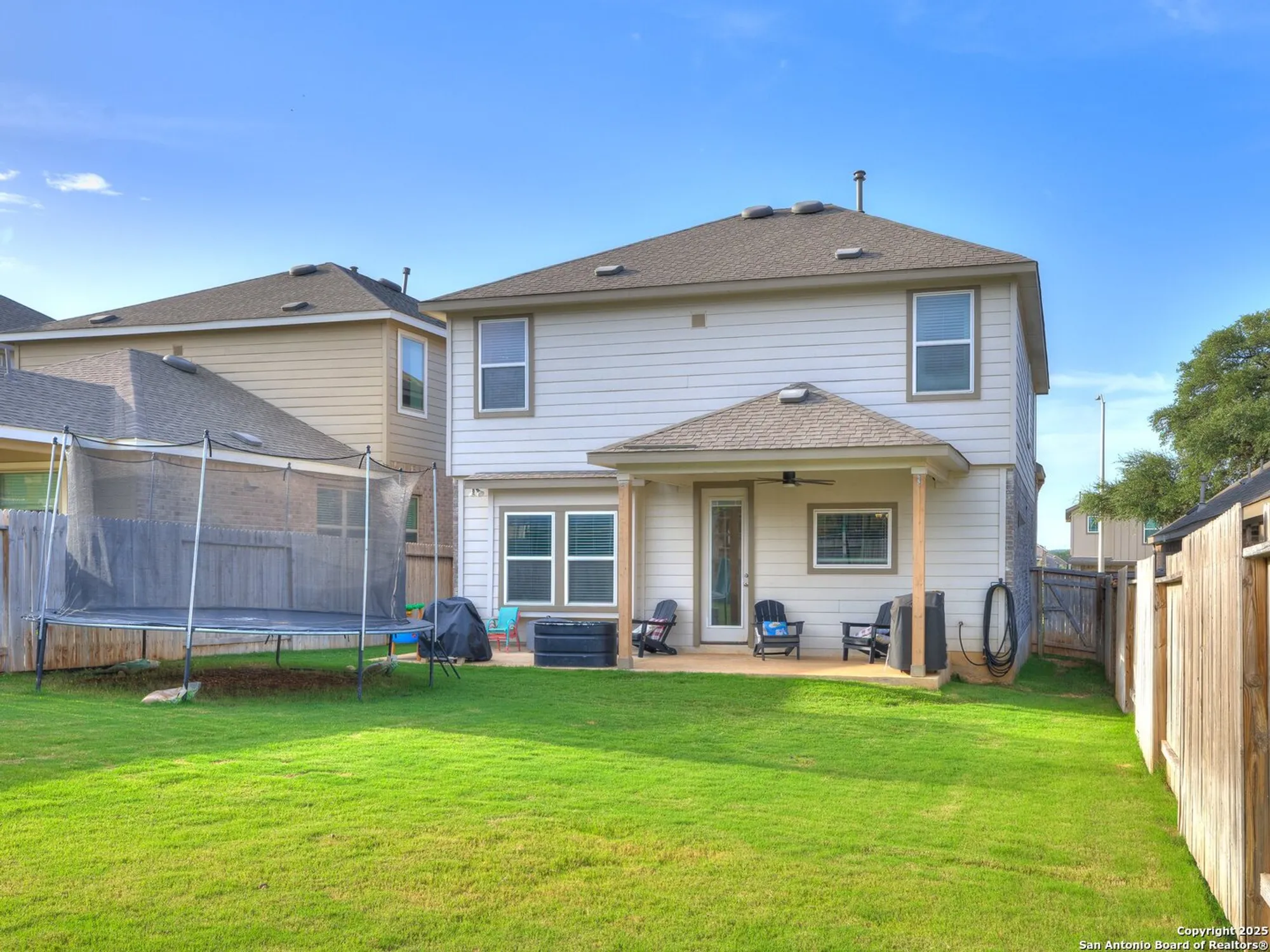 Property Slideshow image 29 of 32 | 2073 egret ave, New Braunfels, TX, 78132