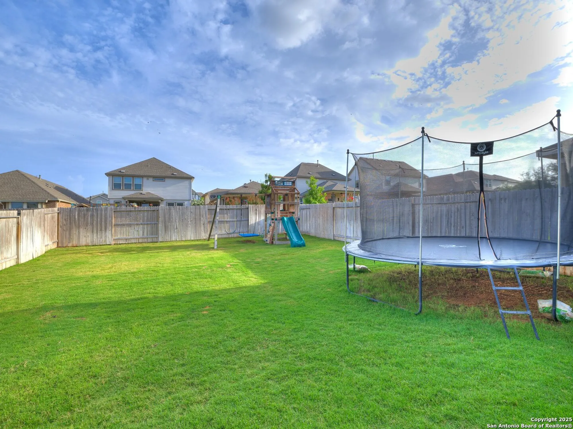Property Slideshow image 30 of 32 | 2073 egret ave, New Braunfels, TX, 78132