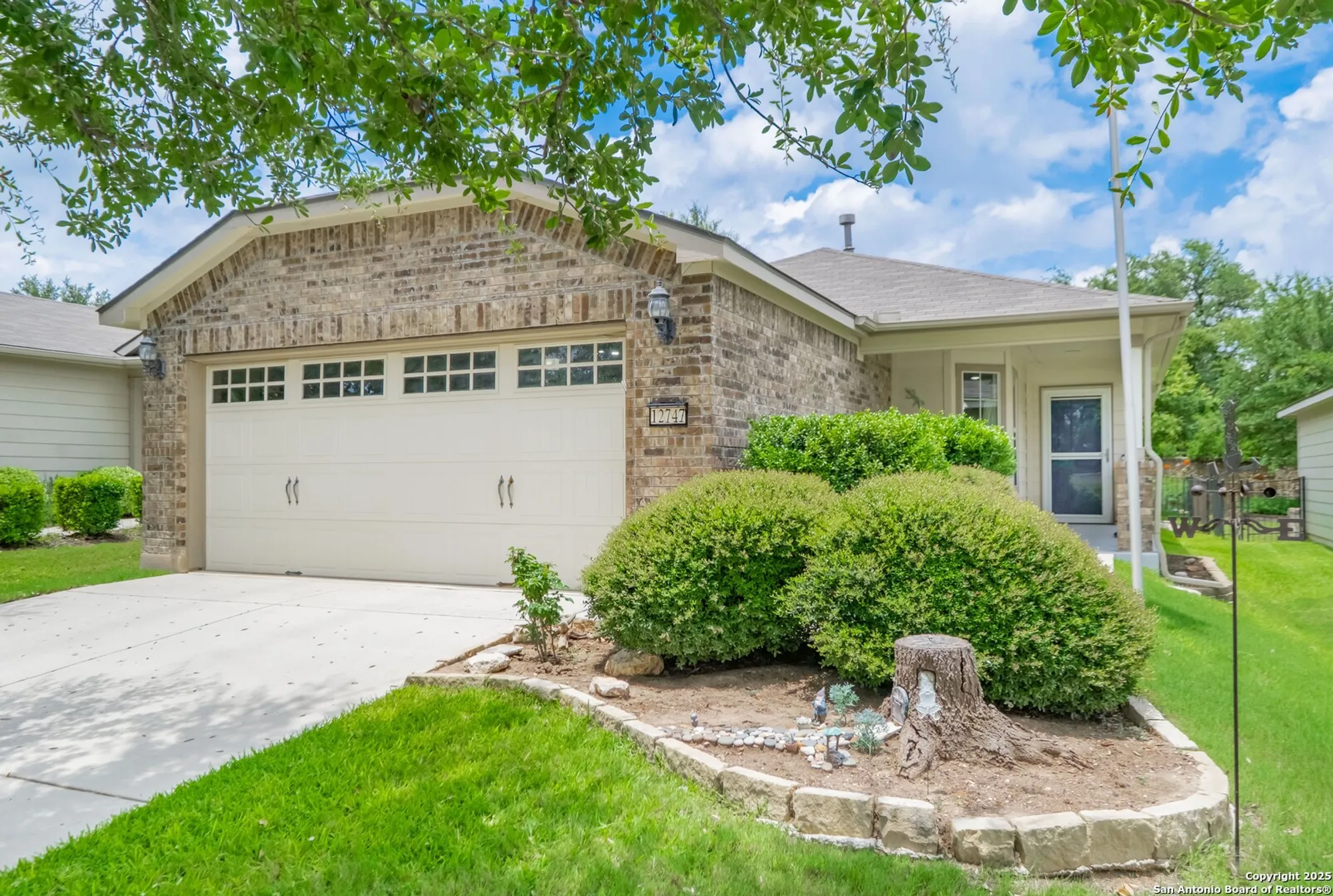Property Slideshow image 1 of 45 | 12747 sand holly, San Antonio, TX, 78253