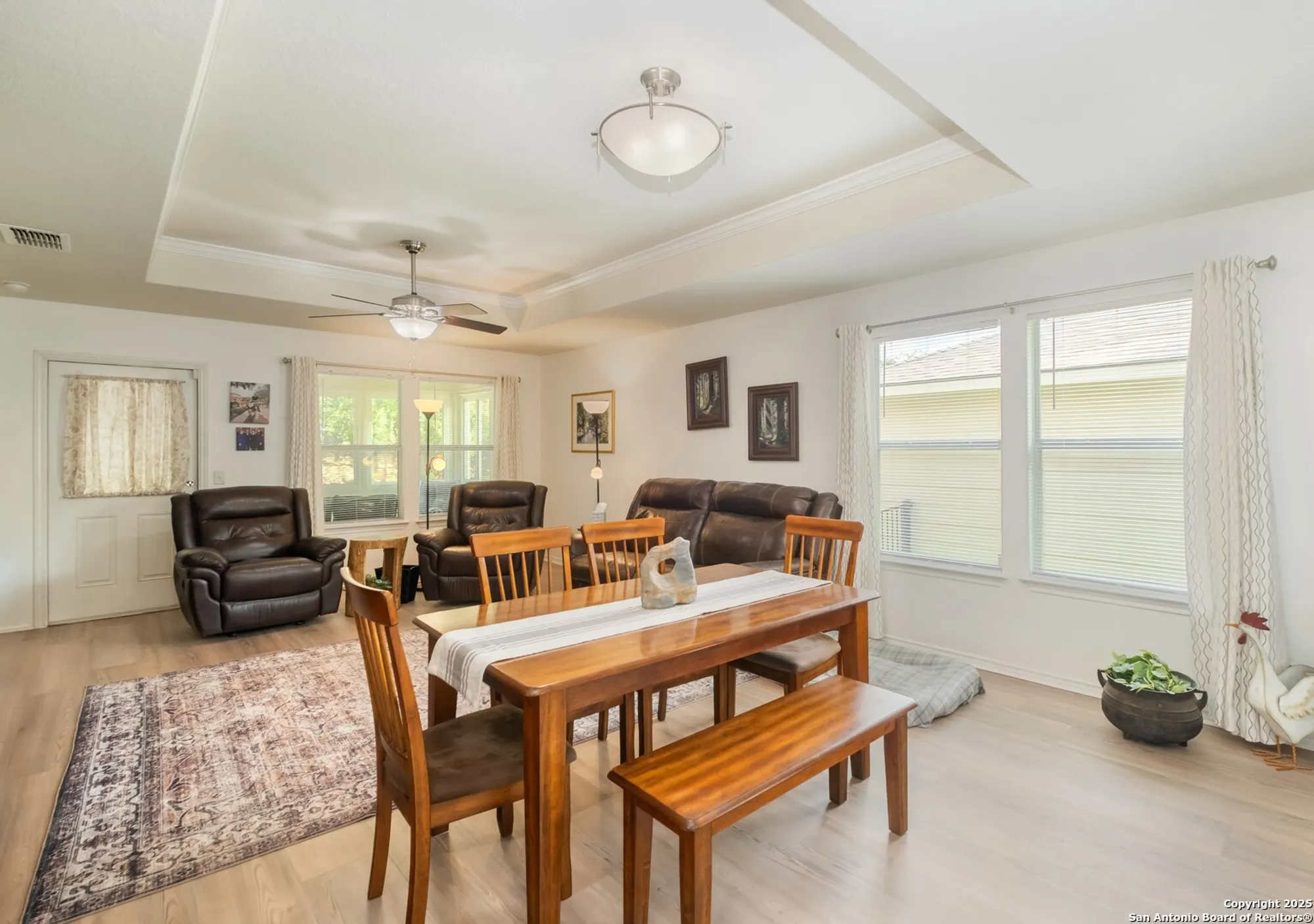 Property Slideshow image 4 of 45 | 12747 sand holly, San Antonio, TX, 78253