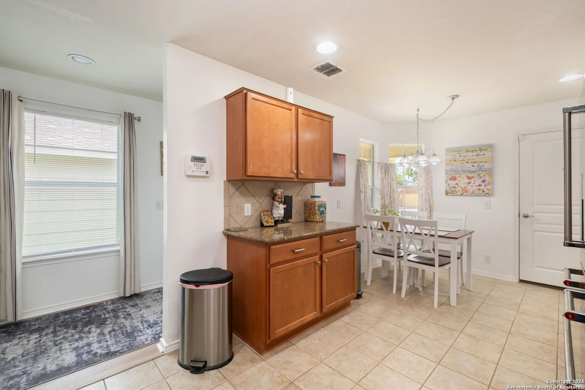 Property Slideshow image 10 of 45 | 12747 sand holly, San Antonio, TX, 78253