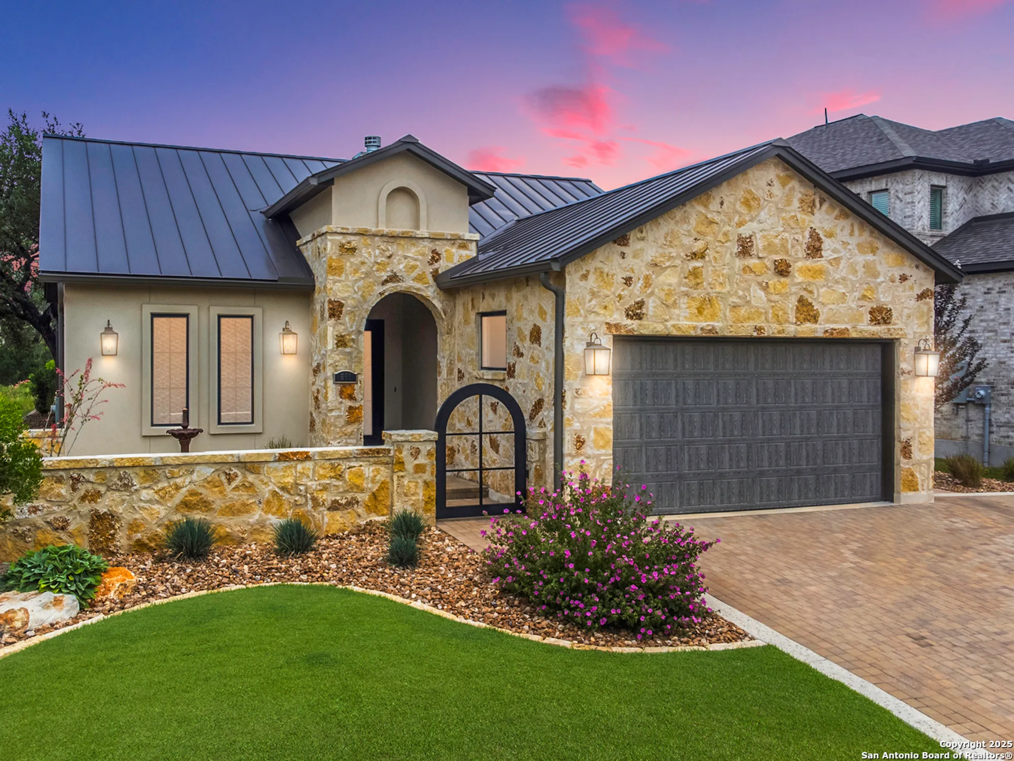 Property Slideshow image 1 of 43 | 661 inner path, New Braunfels, TX, 78132