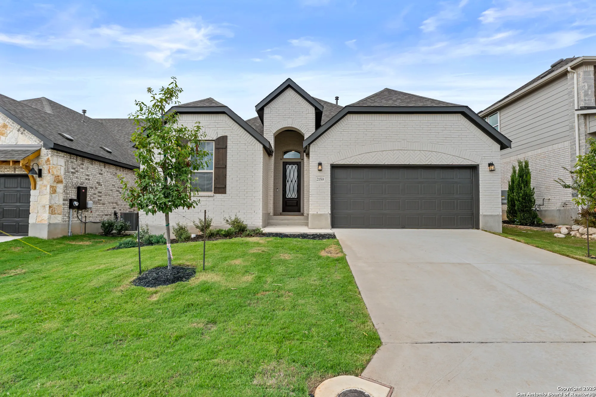 Property Slideshow image 1 of 25 | 2159 oak run pkwy, New Braunfels, TX, 78132
