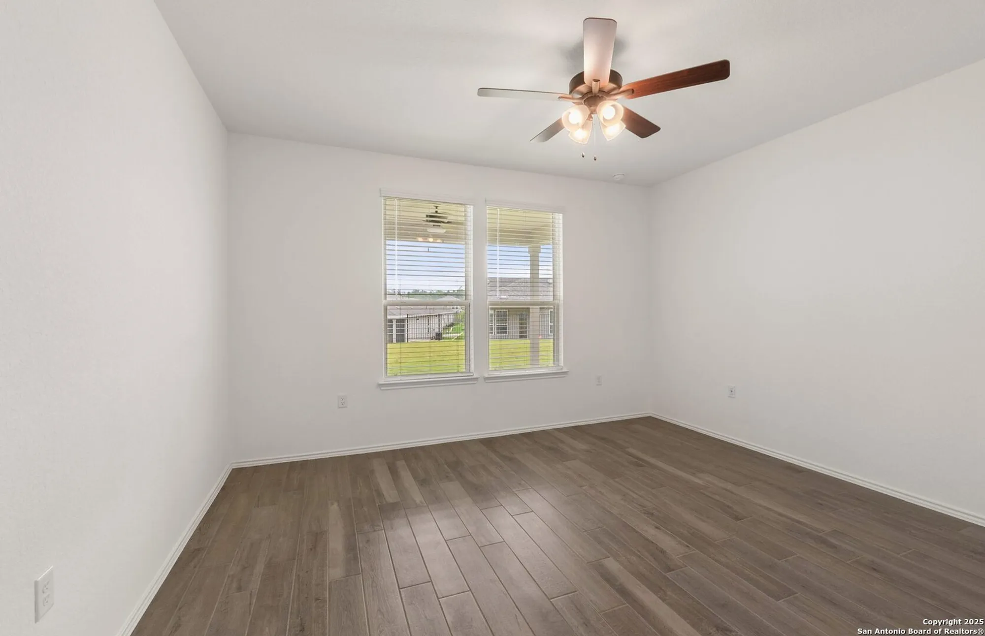 Property Slideshow image 4 of 25 | 2227 pinyon dr, New Braunfels, TX, 78132