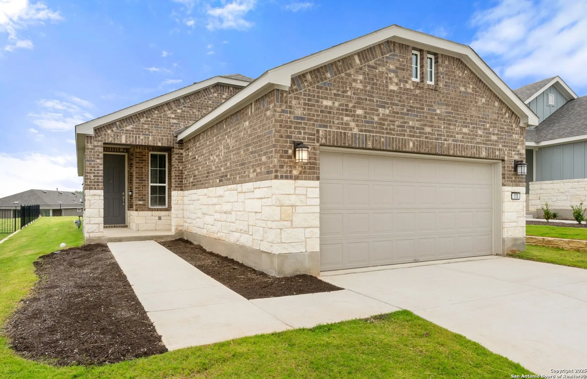 Property Slideshow image 3 of 27 | 2083 green ash ave, New Braunfels, TX, 78132